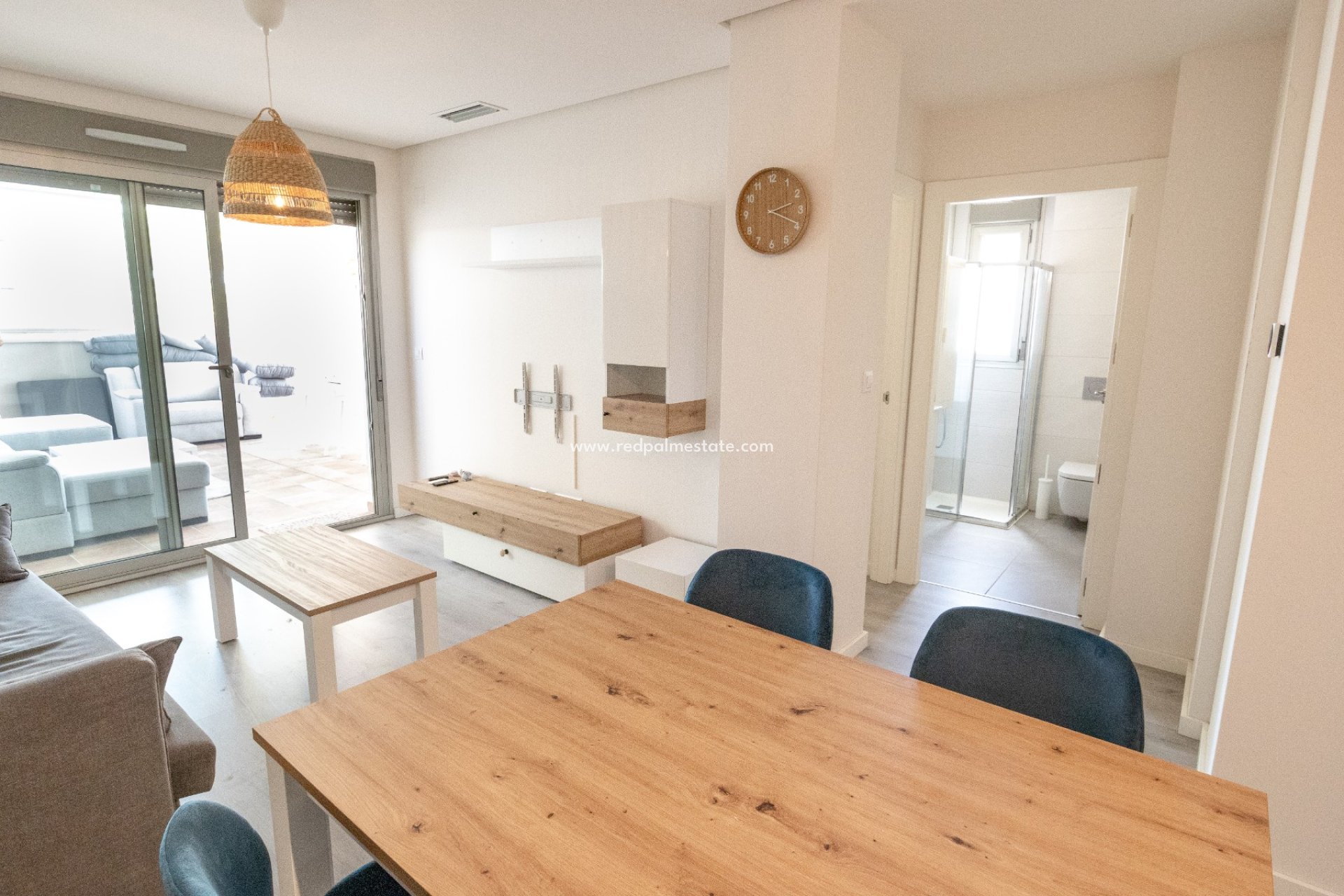 Revente - Appartement -
Orihuela Costa - Inland