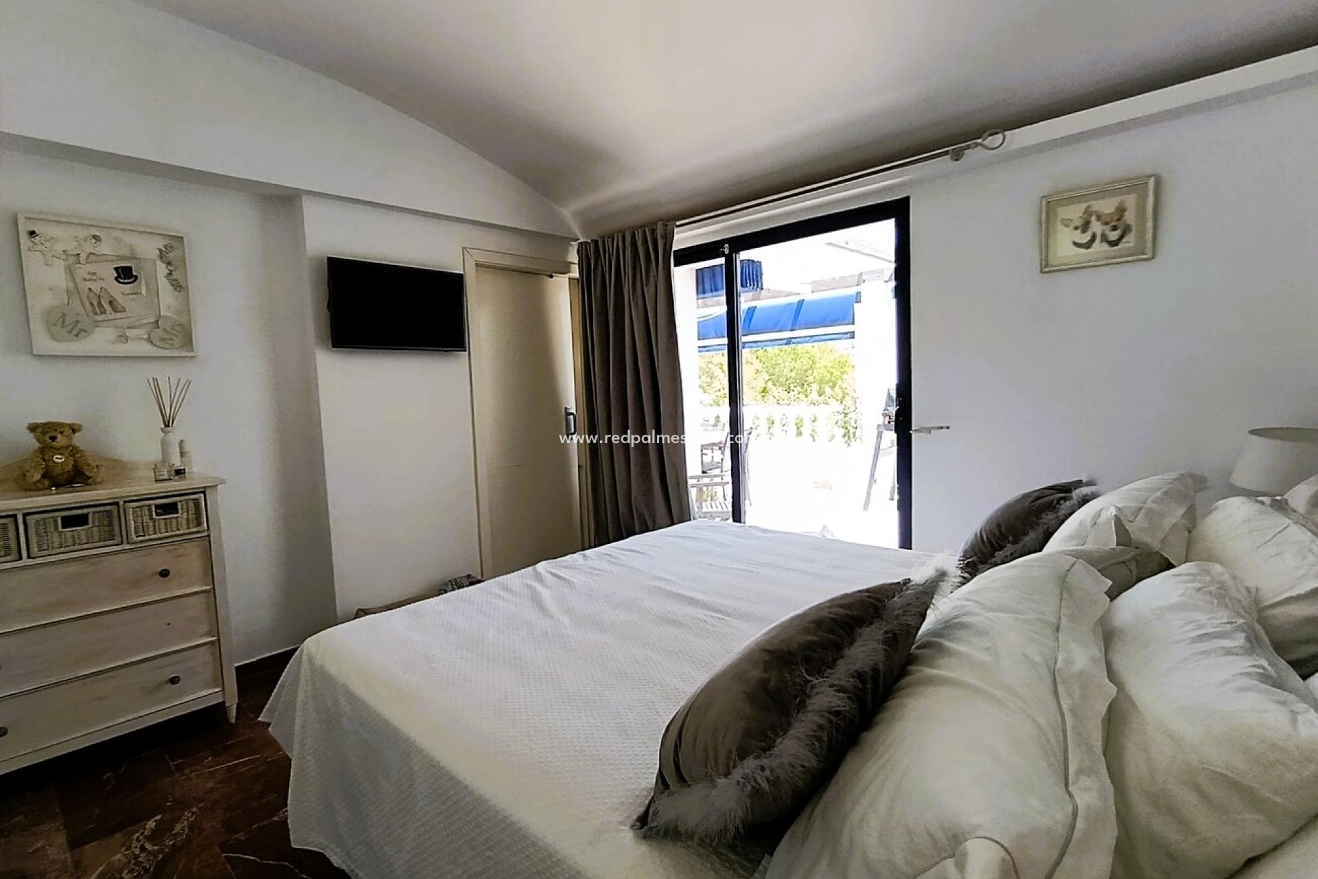 Revente - Appartement -
Orihuela Costa - Inland