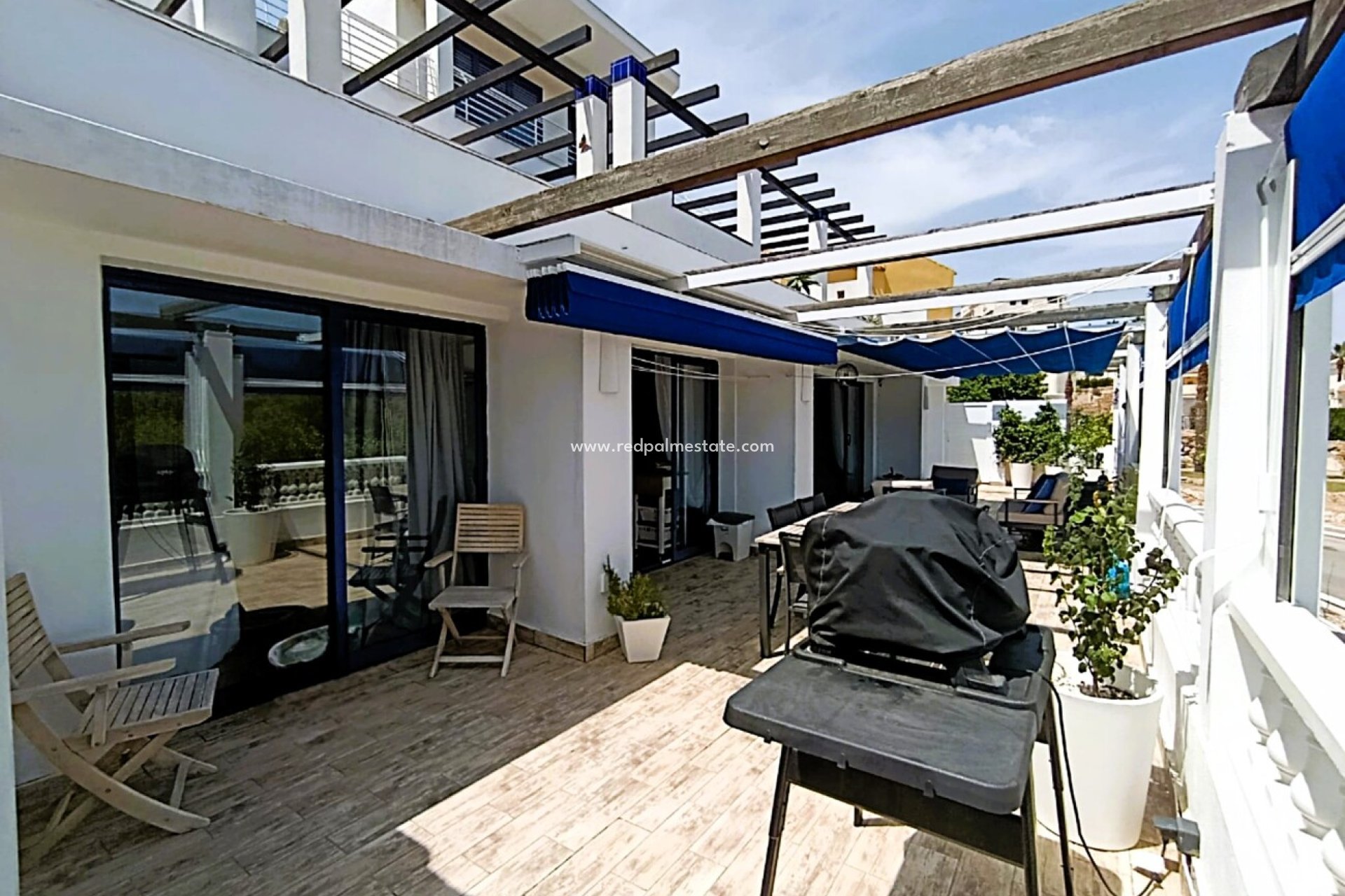 Revente - Appartement -
Orihuela Costa - Inland