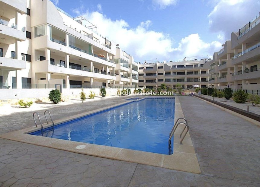 Revente - Appartement -
Orihuela Costa - Inland