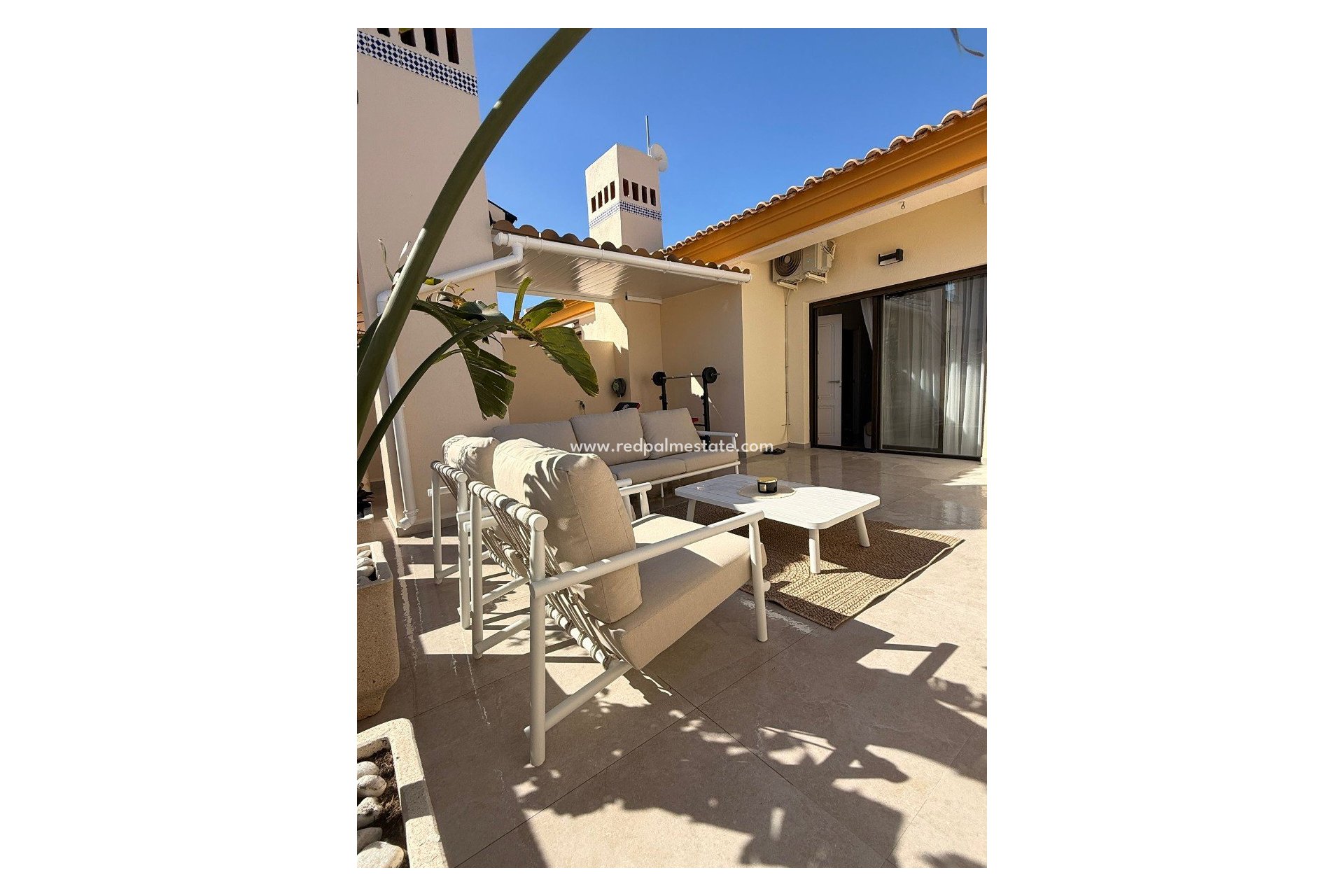 Revente - Appartement -
Orihuela Costa - Inland