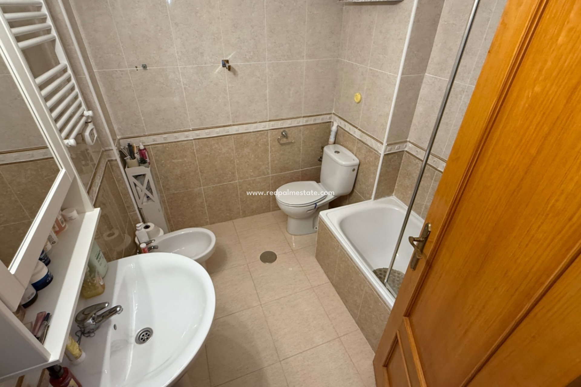 Revente - Appartement -
Orihuela Costa - Inland