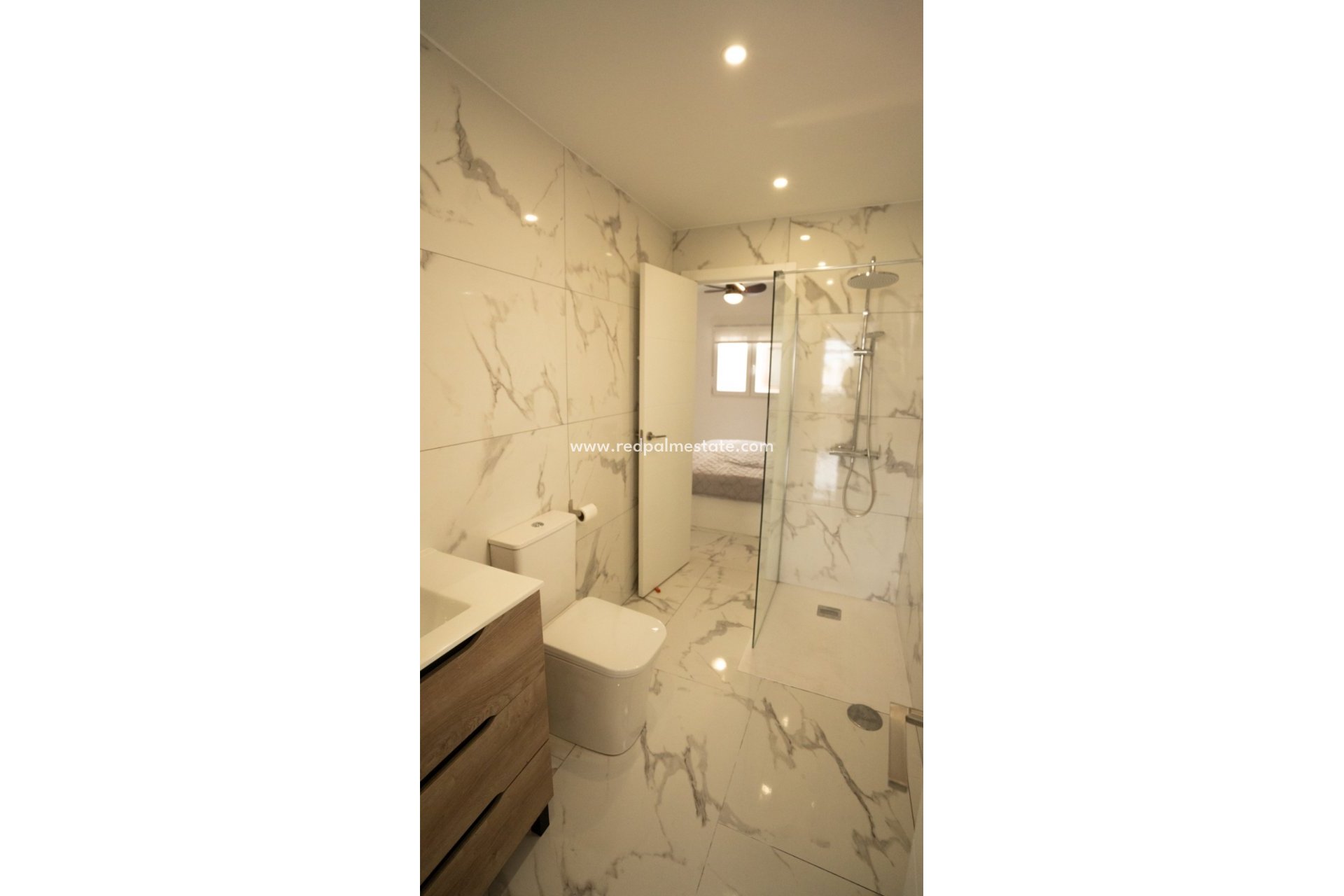 Revente - Appartement -
Orihuela Costa - Inland