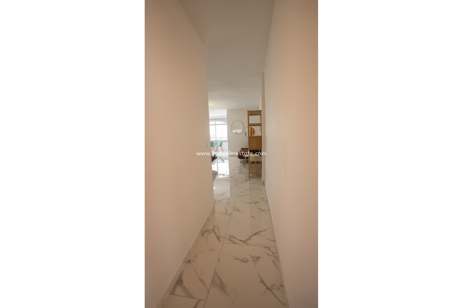 Revente - Appartement -
Orihuela Costa - Inland