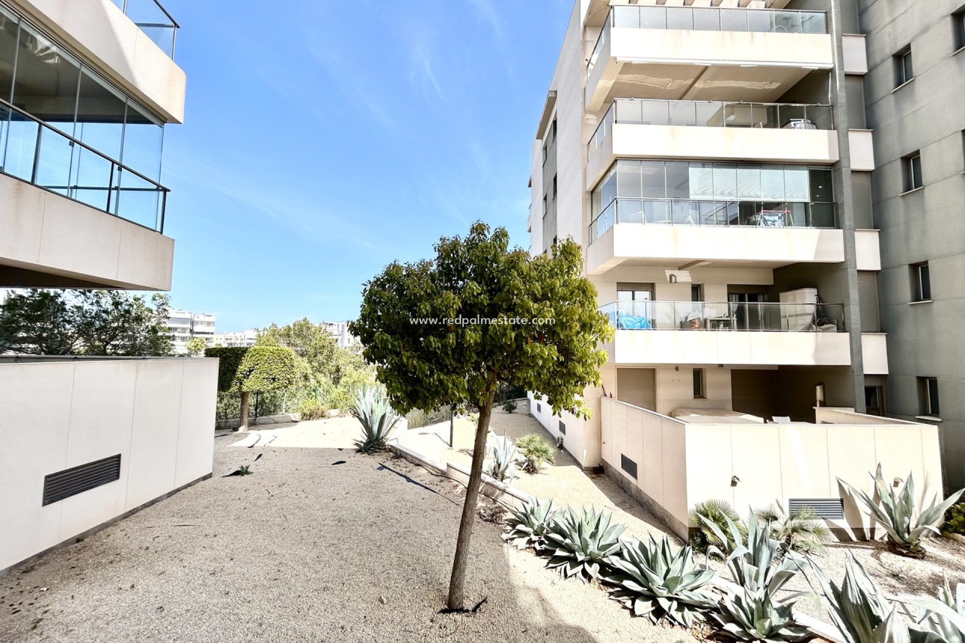 Revente - Appartement -
Orihuela Costa - Inland