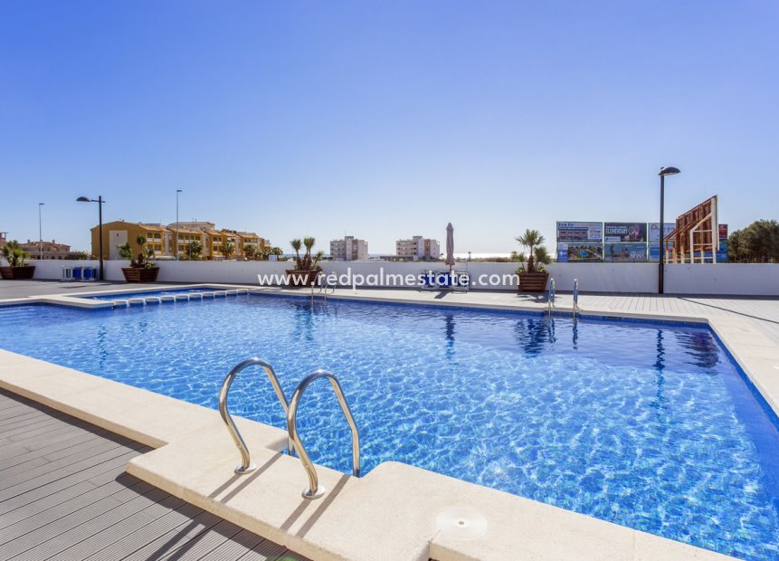 Revente - Appartement -
Orihuela Costa - Inland