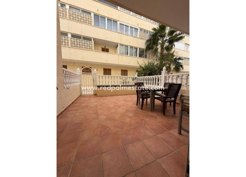 Revente - Appartement -
Orihuela Costa - La Regia
