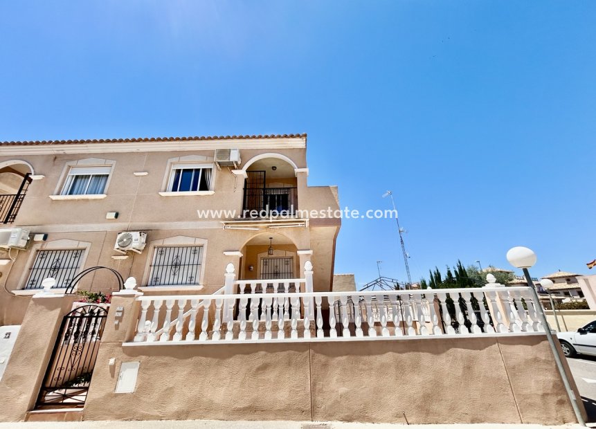 Revente - Appartement -
Orihuela Costa - La Zenia