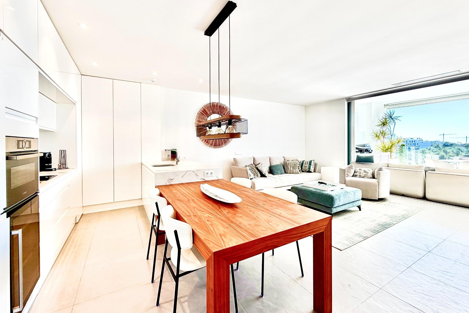 Revente - Appartement -
Orihuela Costa - Las Colinas Golf