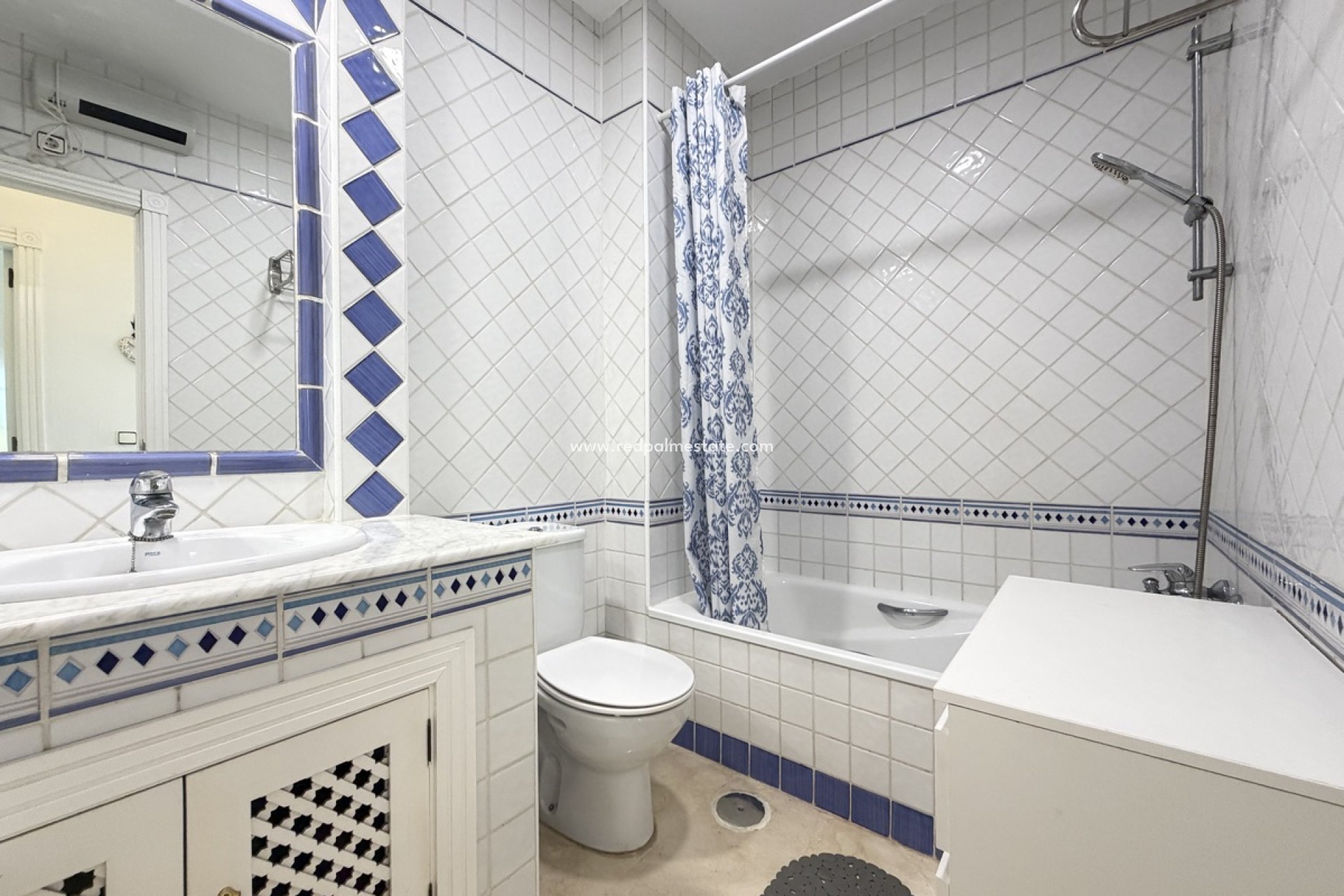 Revente - Appartement -
Orihuela Costa - Las Ramblas Golf
