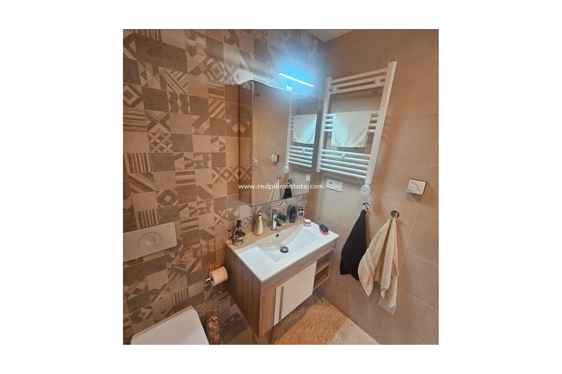 Revente - Appartement -
Orihuela Costa - Los Almendros-la Florida