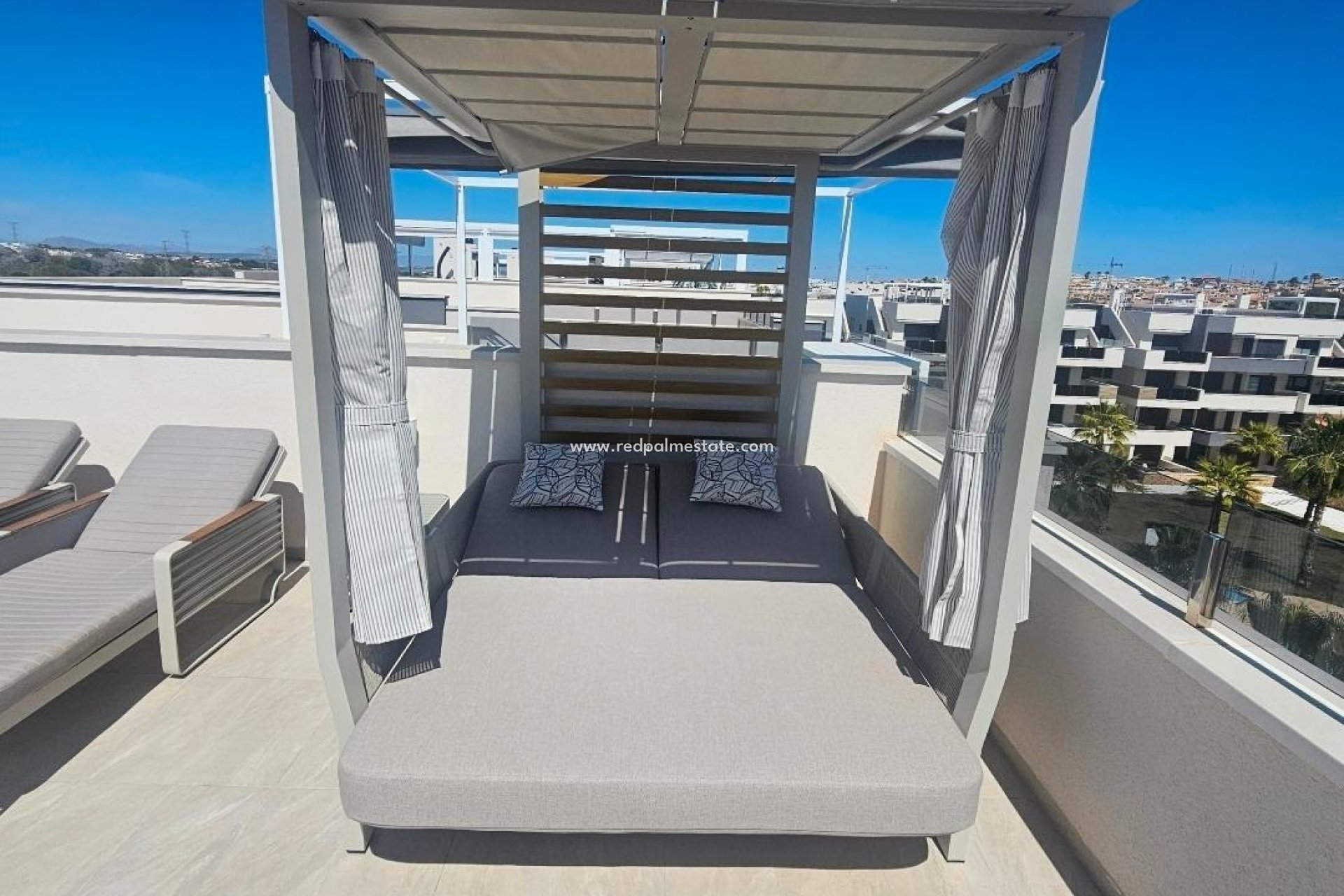 Revente - Appartement -
Orihuela Costa - Los Almendros-la Florida