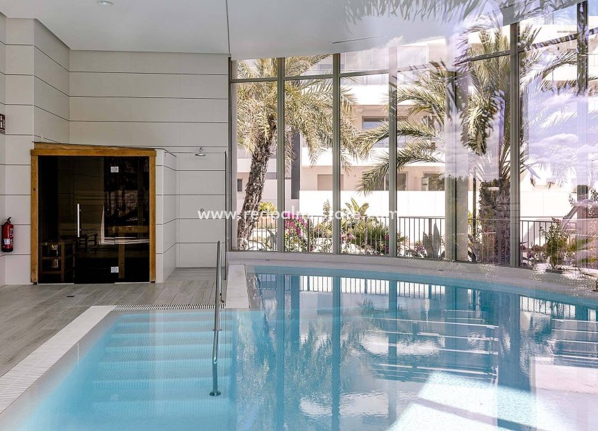 Revente - Appartement -
Orihuela Costa - Los Dolses