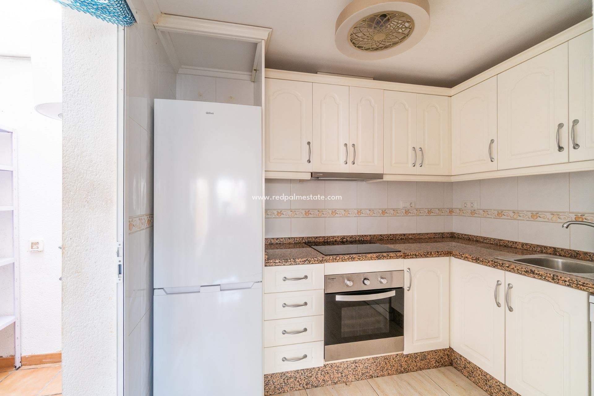 Revente - Appartement -
Orihuela Costa - Los Dolses