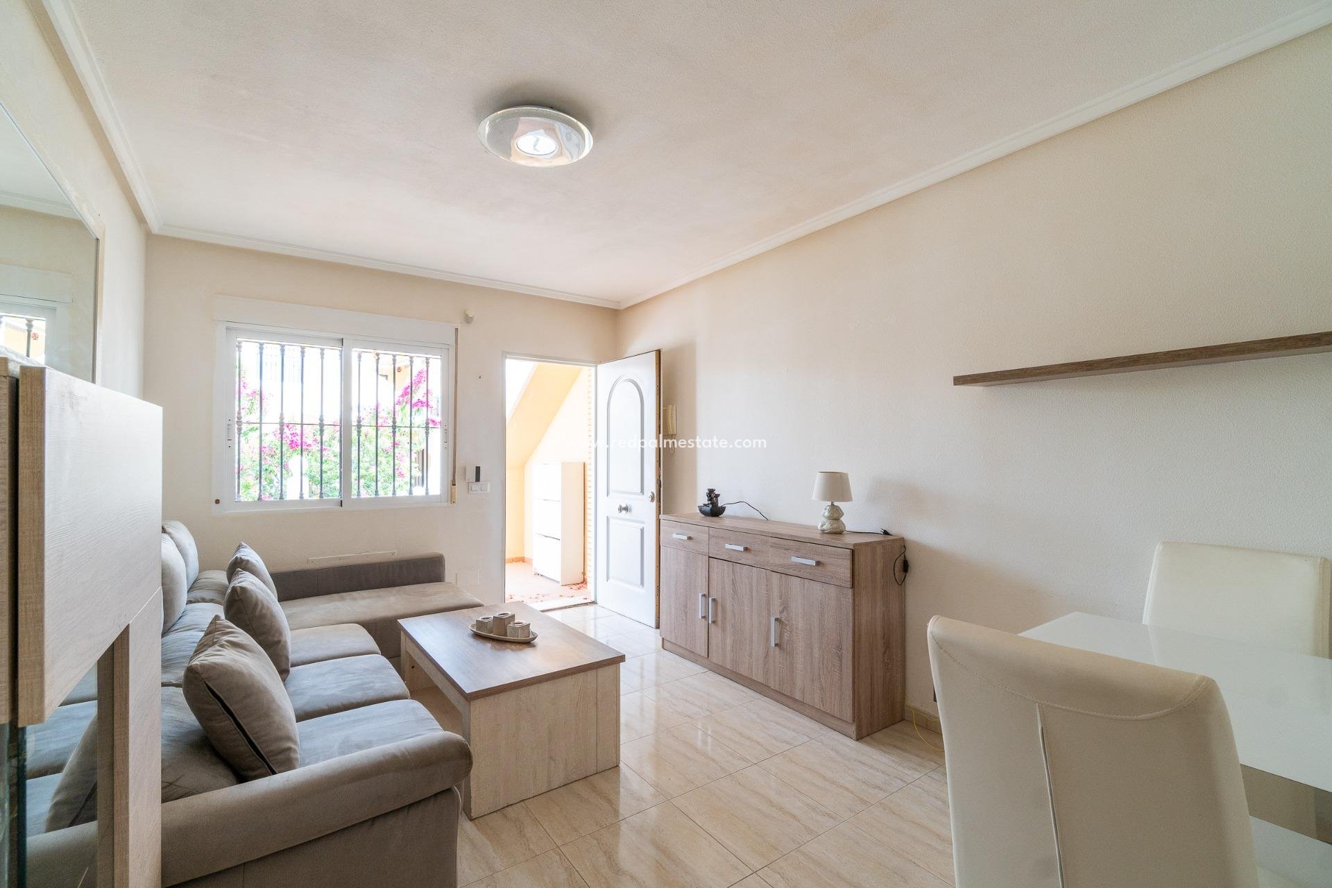Revente - Appartement -
Orihuela Costa - Los Dolses
