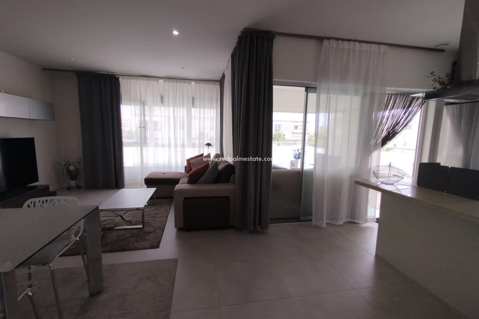 Revente - Appartement -
Orihuela Costa - Los Dolses