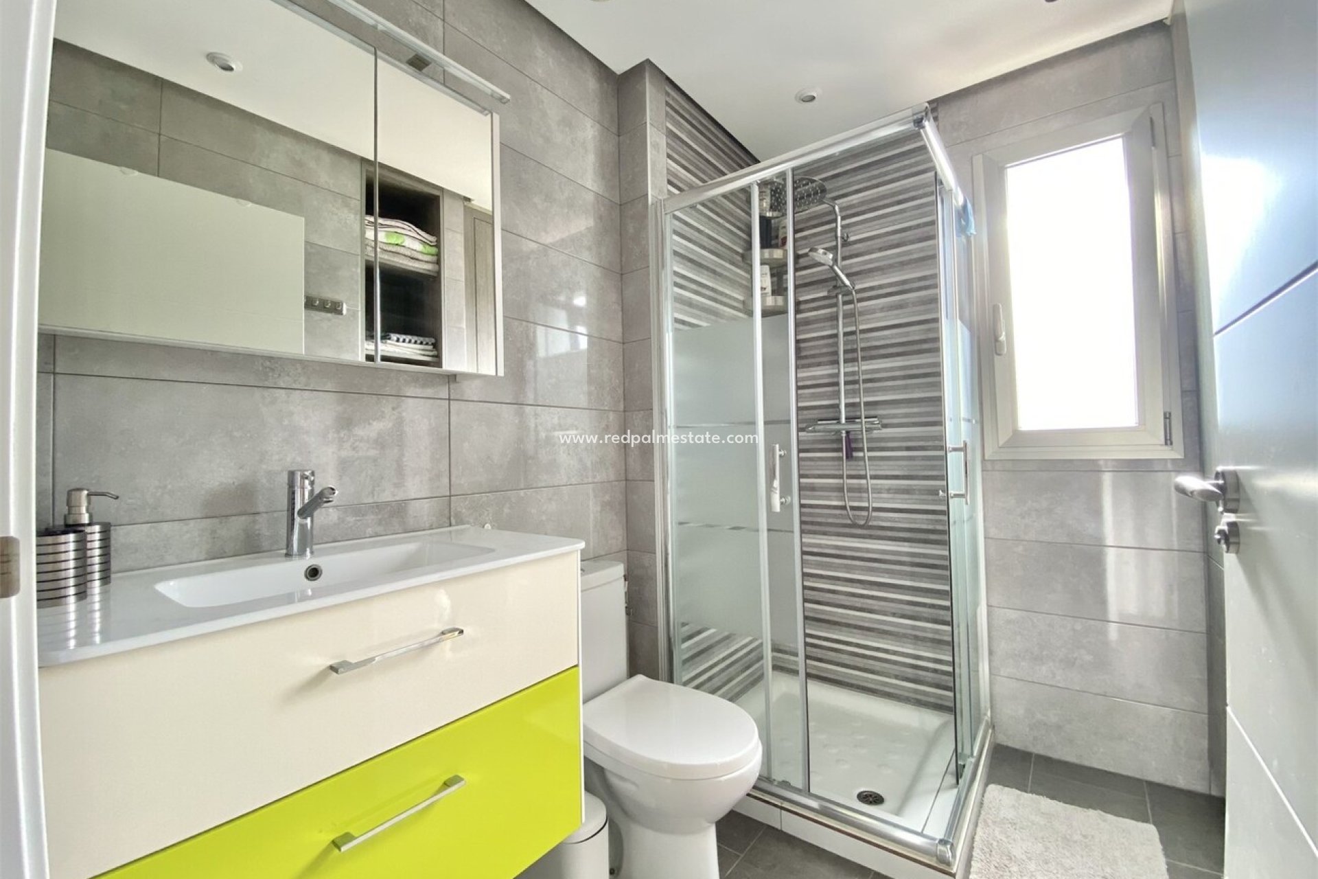 Revente - Appartement -
Orihuela Costa - Los Dolses