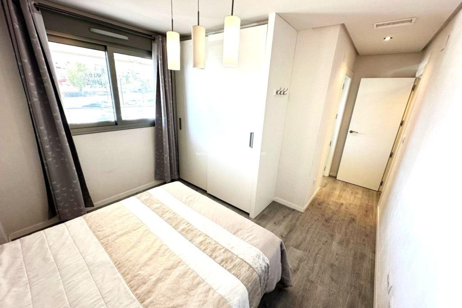 Revente - Appartement -
Orihuela Costa - Los Dolses