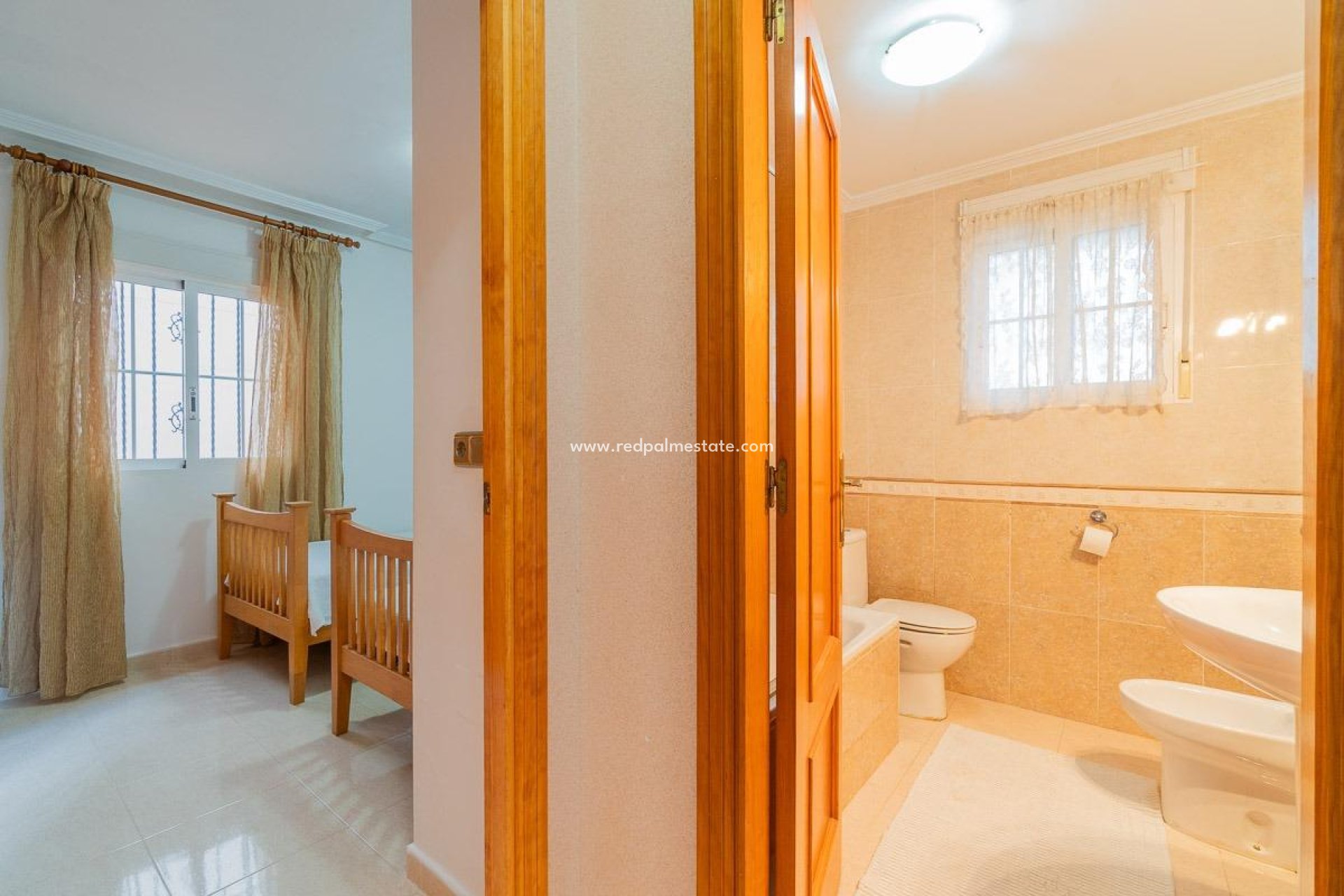 Revente - Appartement -
Orihuela Costa - Los Dolses