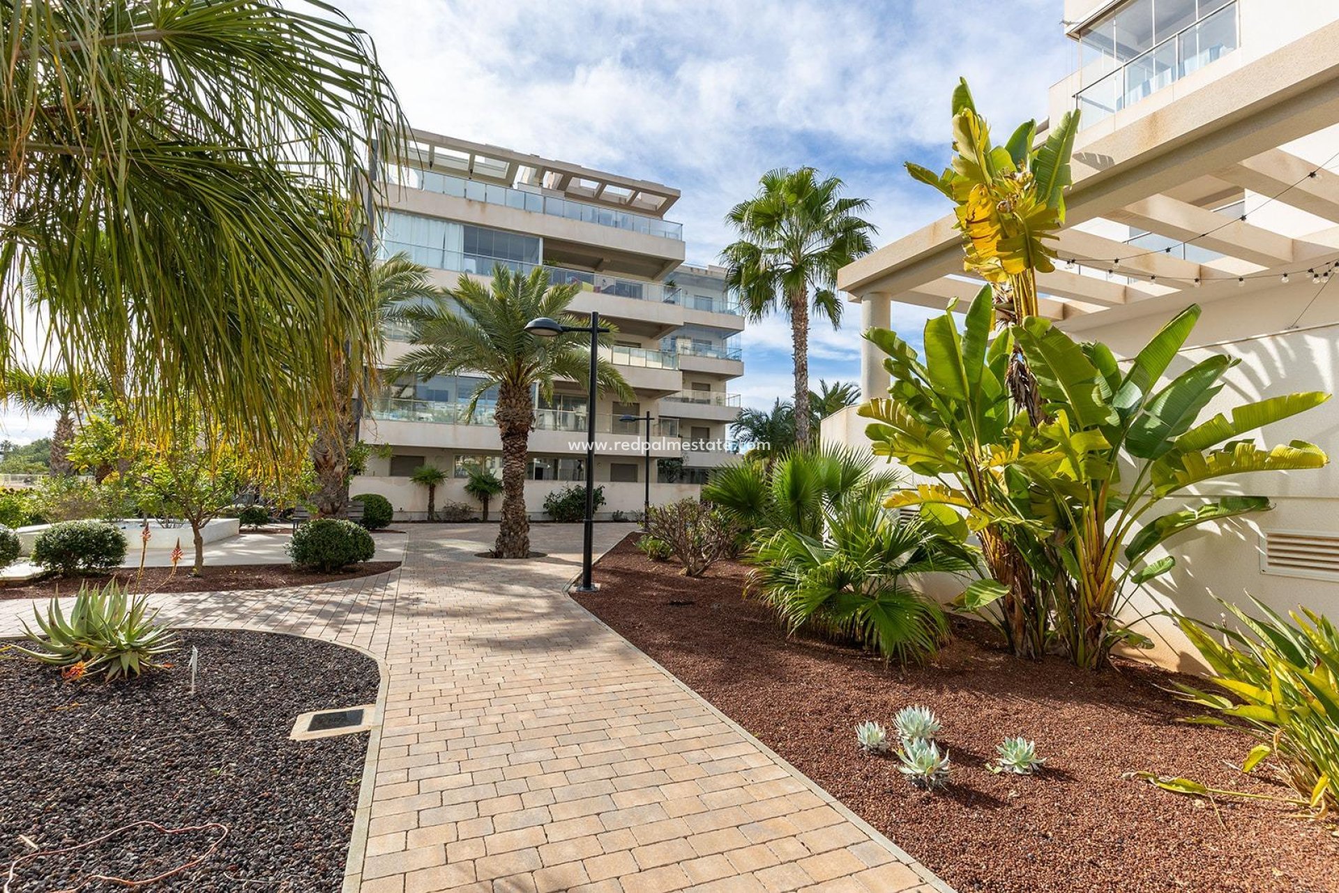 Revente - Appartement -
Orihuela Costa - Los Dolses