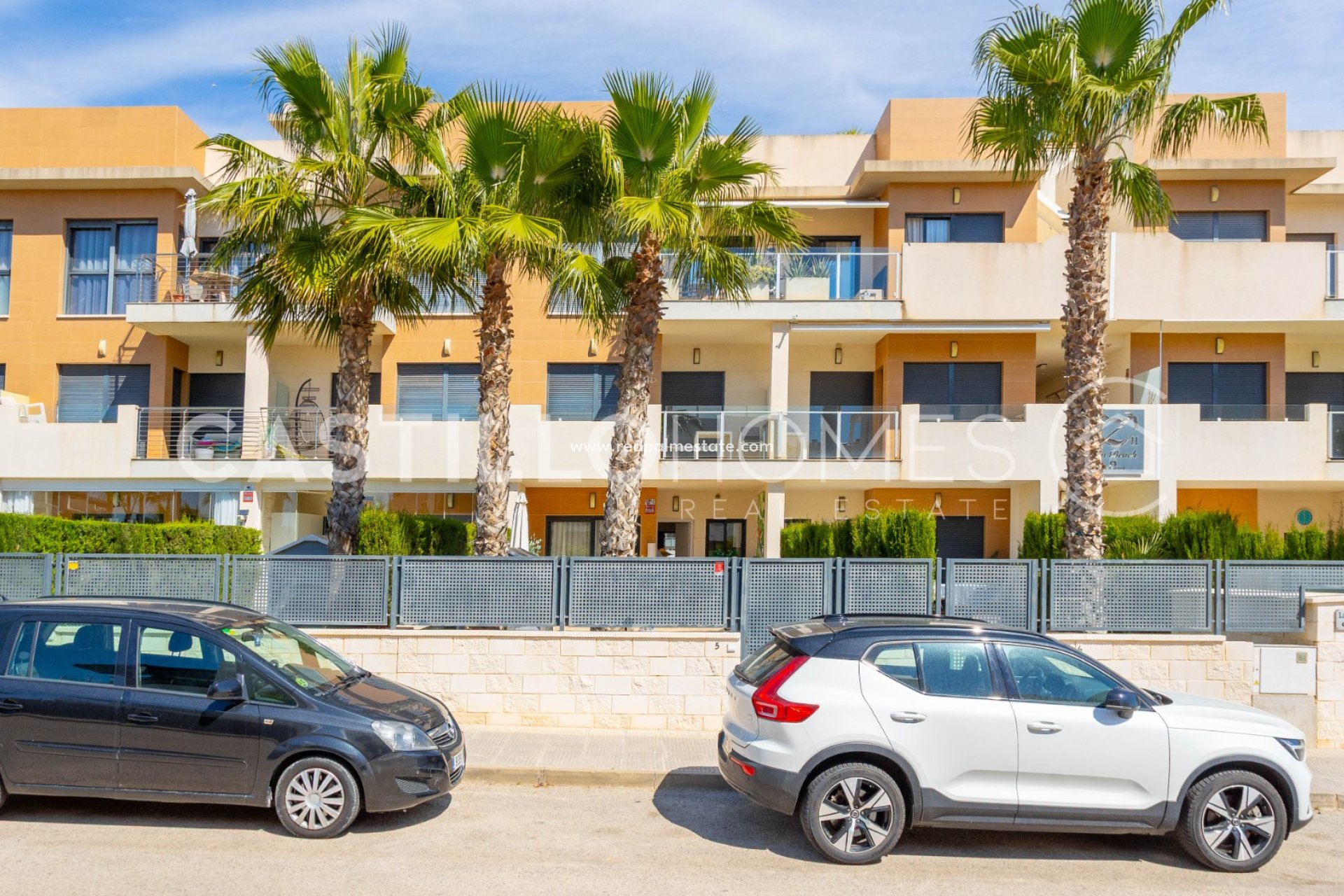 Revente - Appartement -
Orihuela Costa - Los Dolses