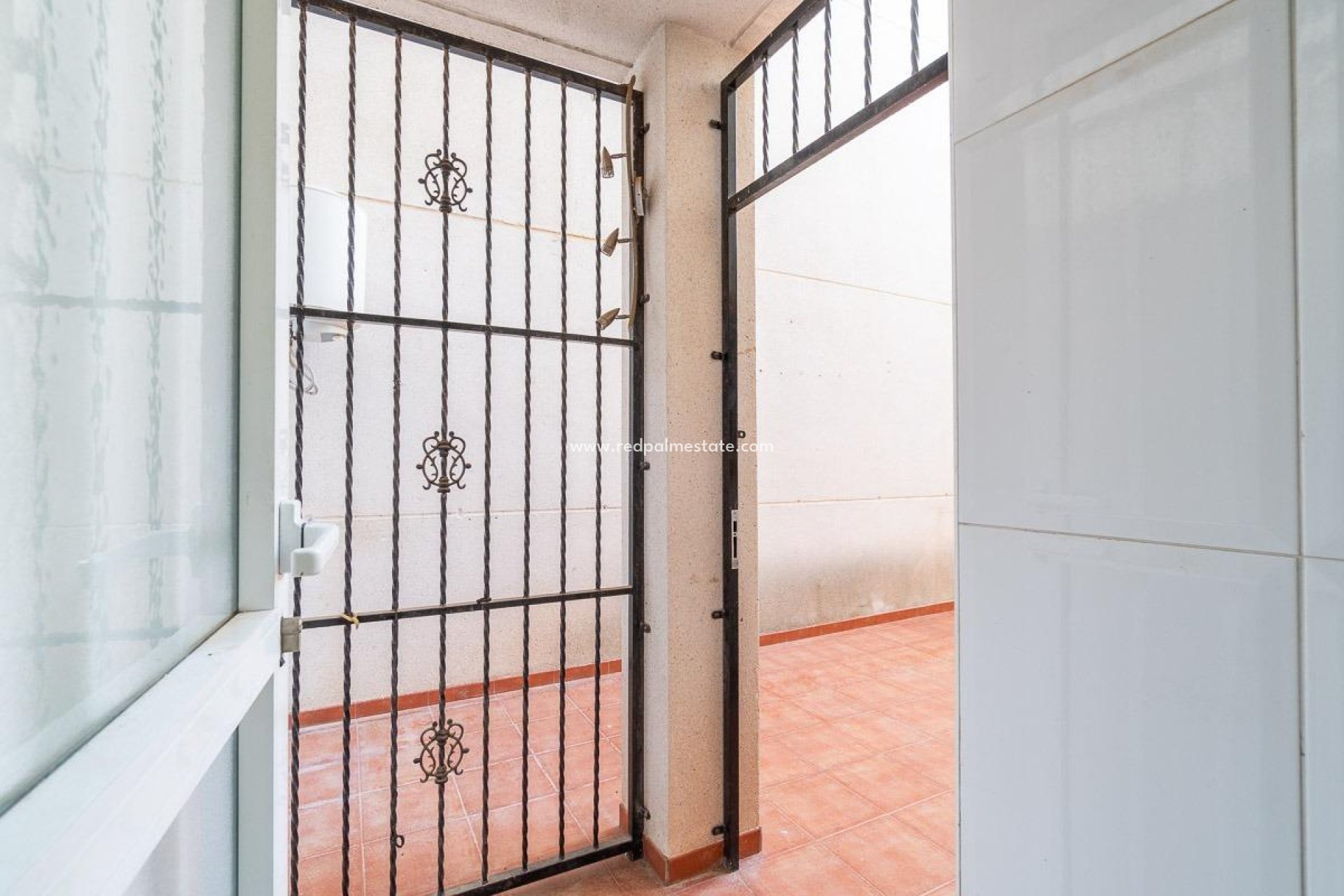 Revente - Appartement -
Orihuela Costa - Los Dolses