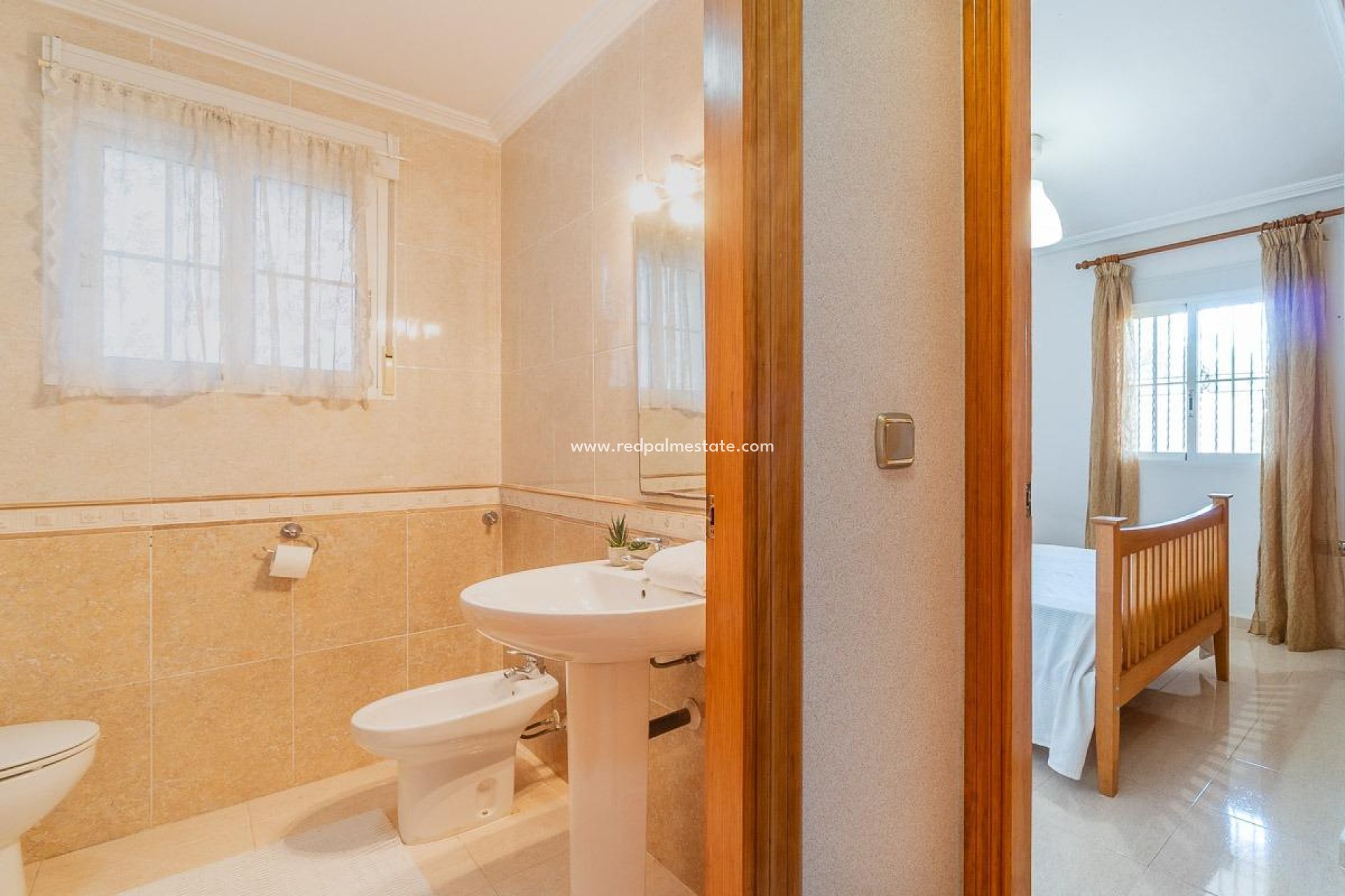 Revente - Appartement -
Orihuela Costa - Los Dolses