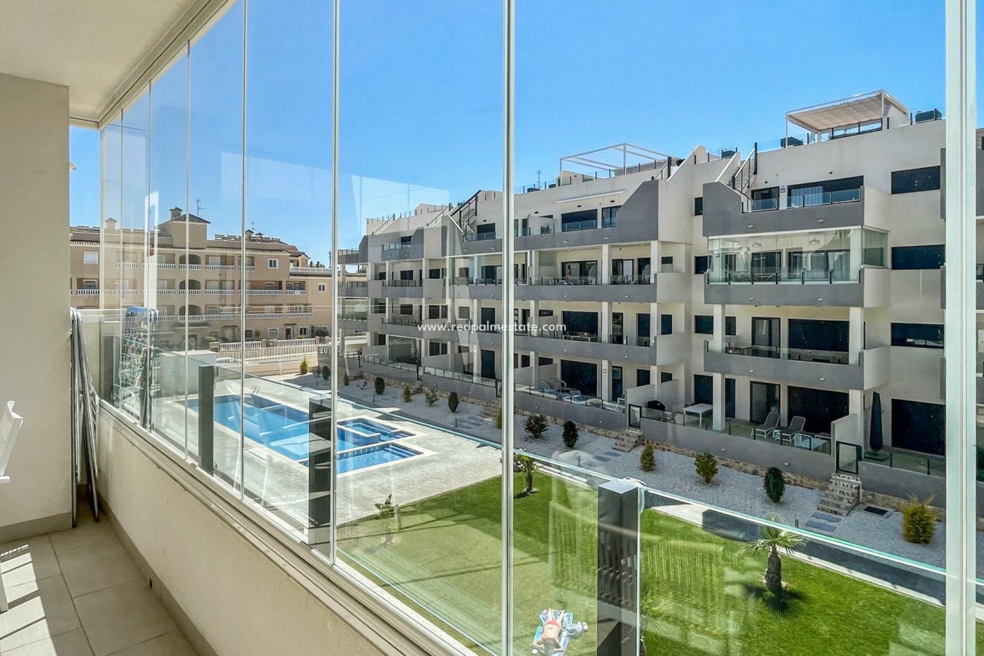 Revente - Appartement -
Orihuela Costa - Los Dolses
