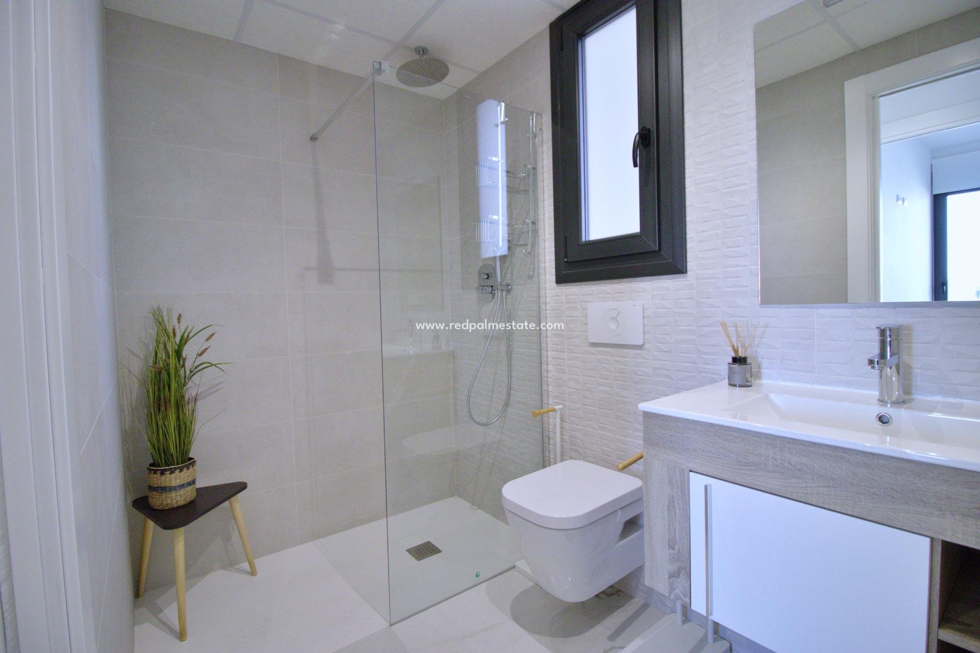 Revente - Appartement -
Orihuela Costa - Punta prima