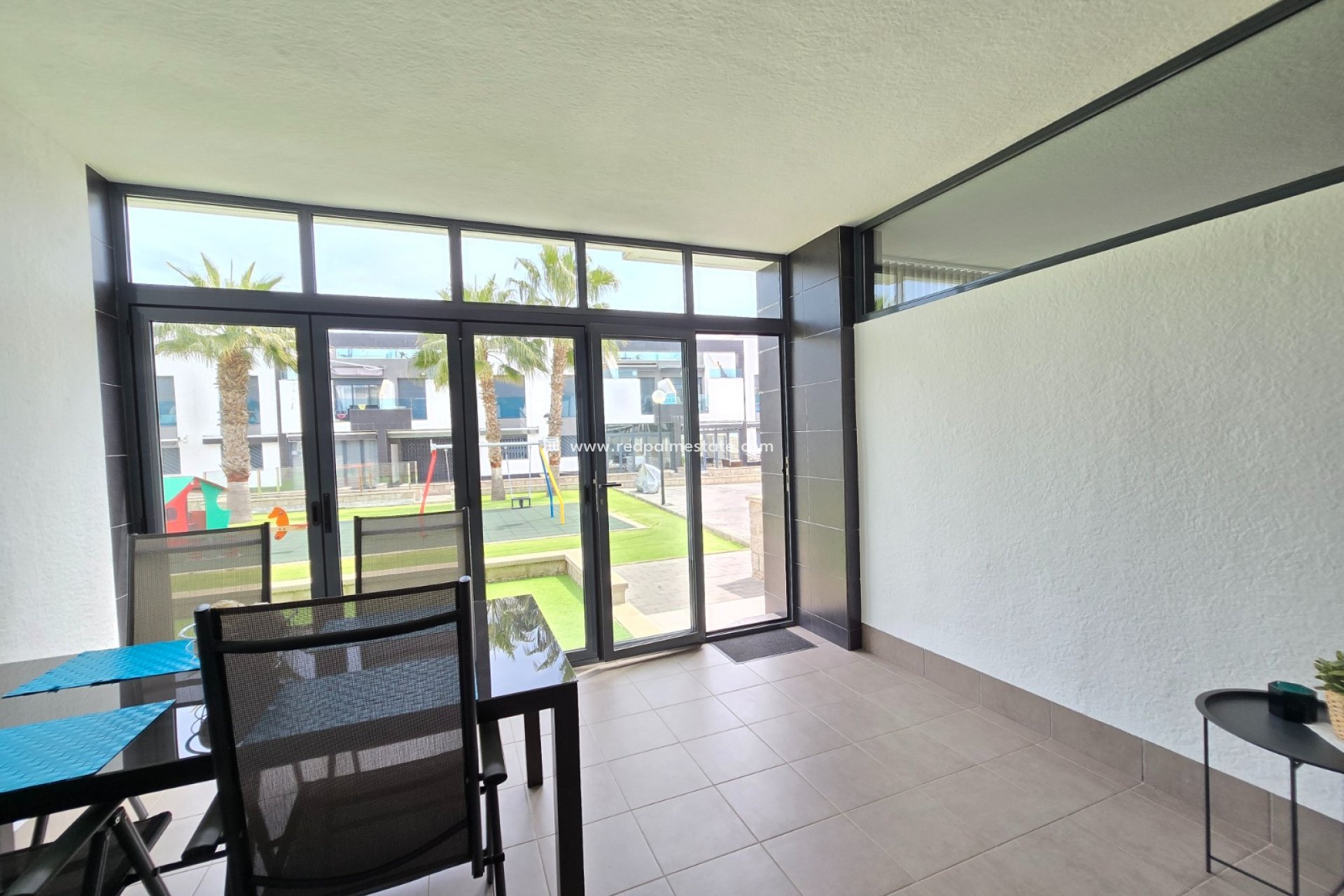 Revente - Appartement -
Orihuela Costa - Punta Prima *