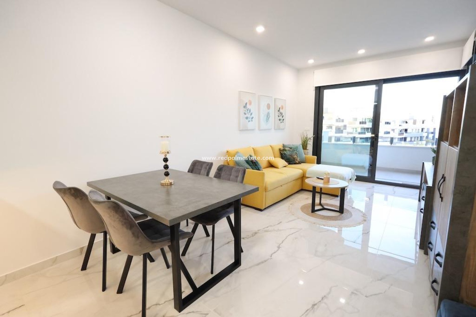 Revente - Appartement -
Orihuela Costa - Punta prima