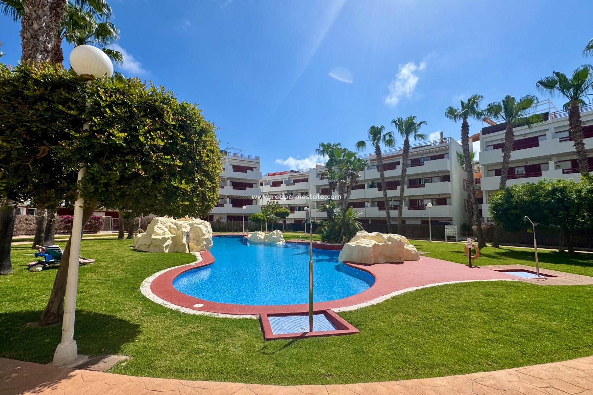 Revente - Appartement -
Orihuela Costa - Punta prima