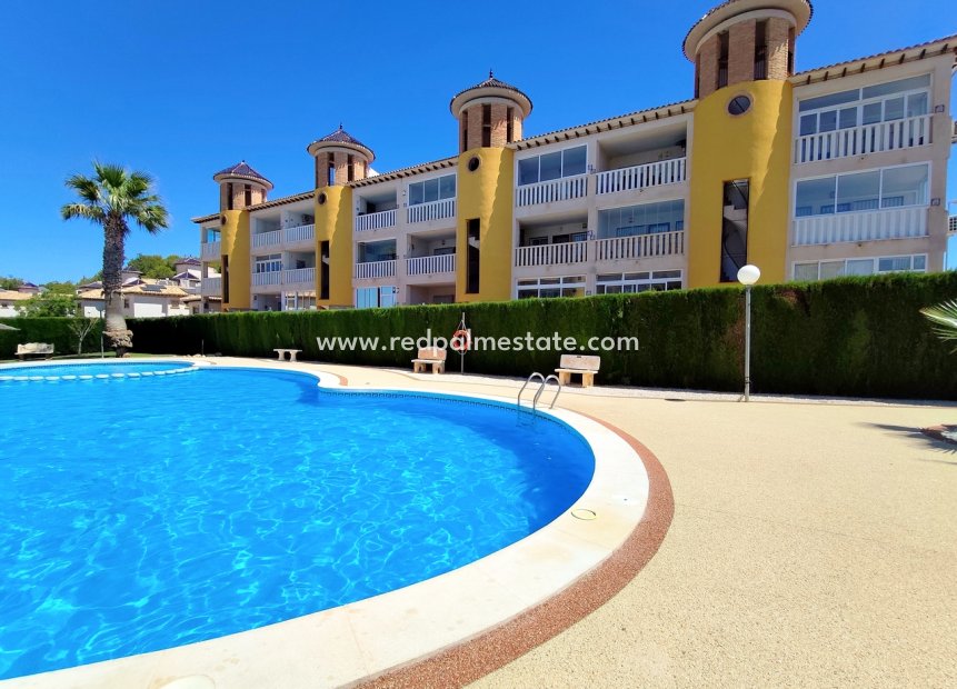 Revente - Appartement -
Orihuela Costa - Villamartín