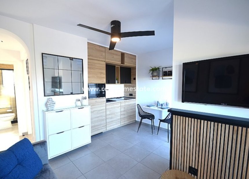 Revente - Appartement -
Orihuela Costa - Villamartín