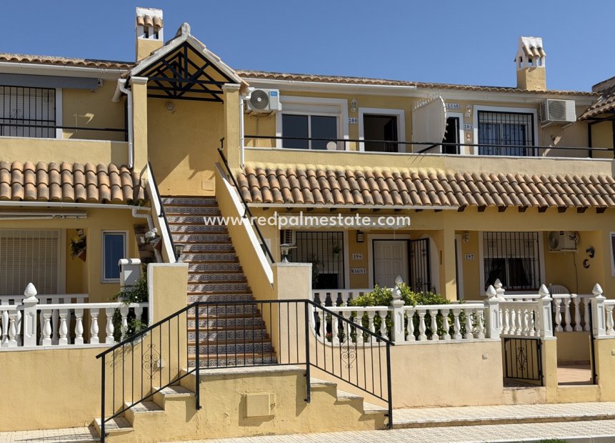 Revente - Appartement -
Orihuela Costa - Villamartín