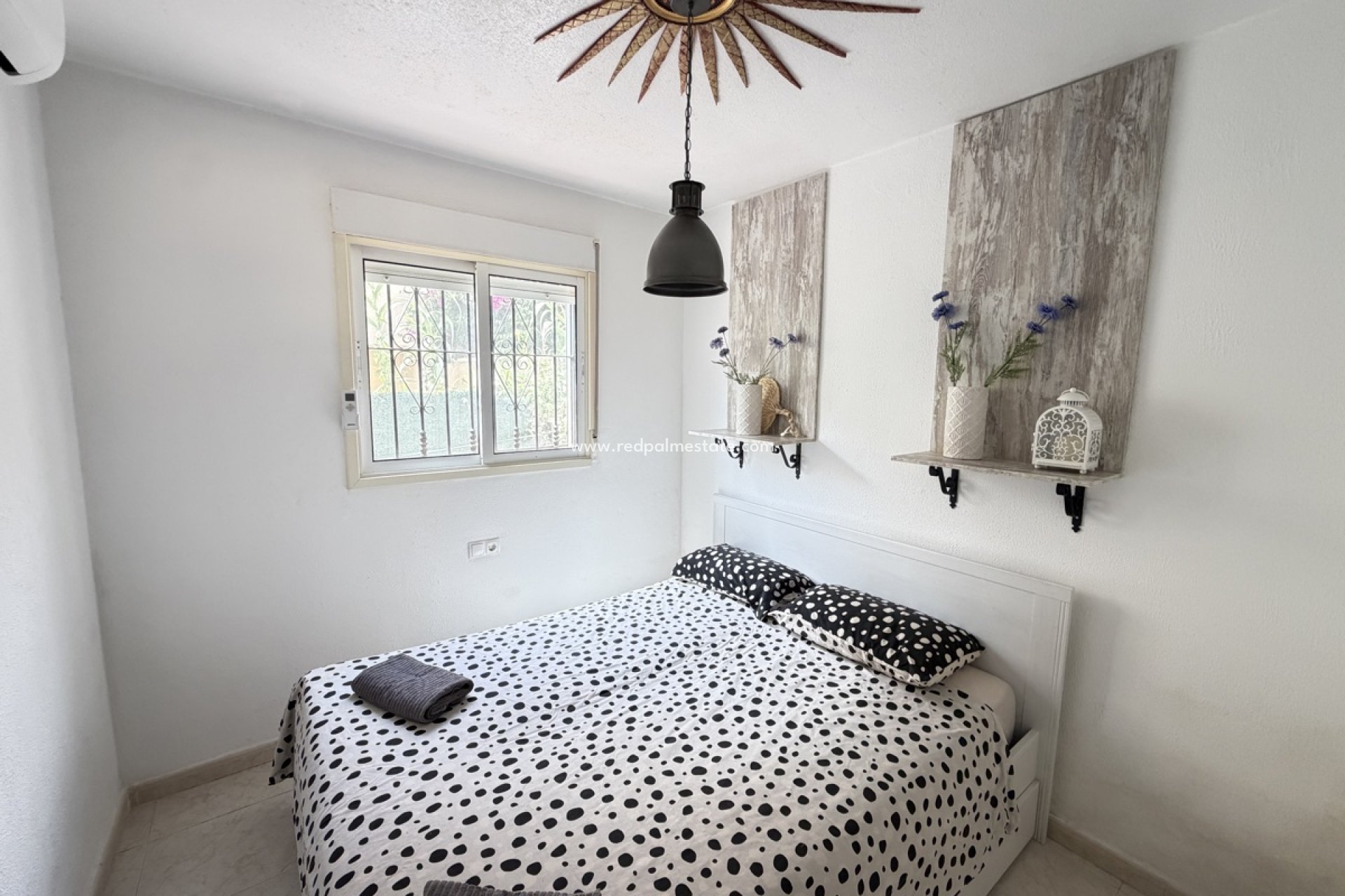 Revente - Appartement -
Orihuela Costa - Villamartín
