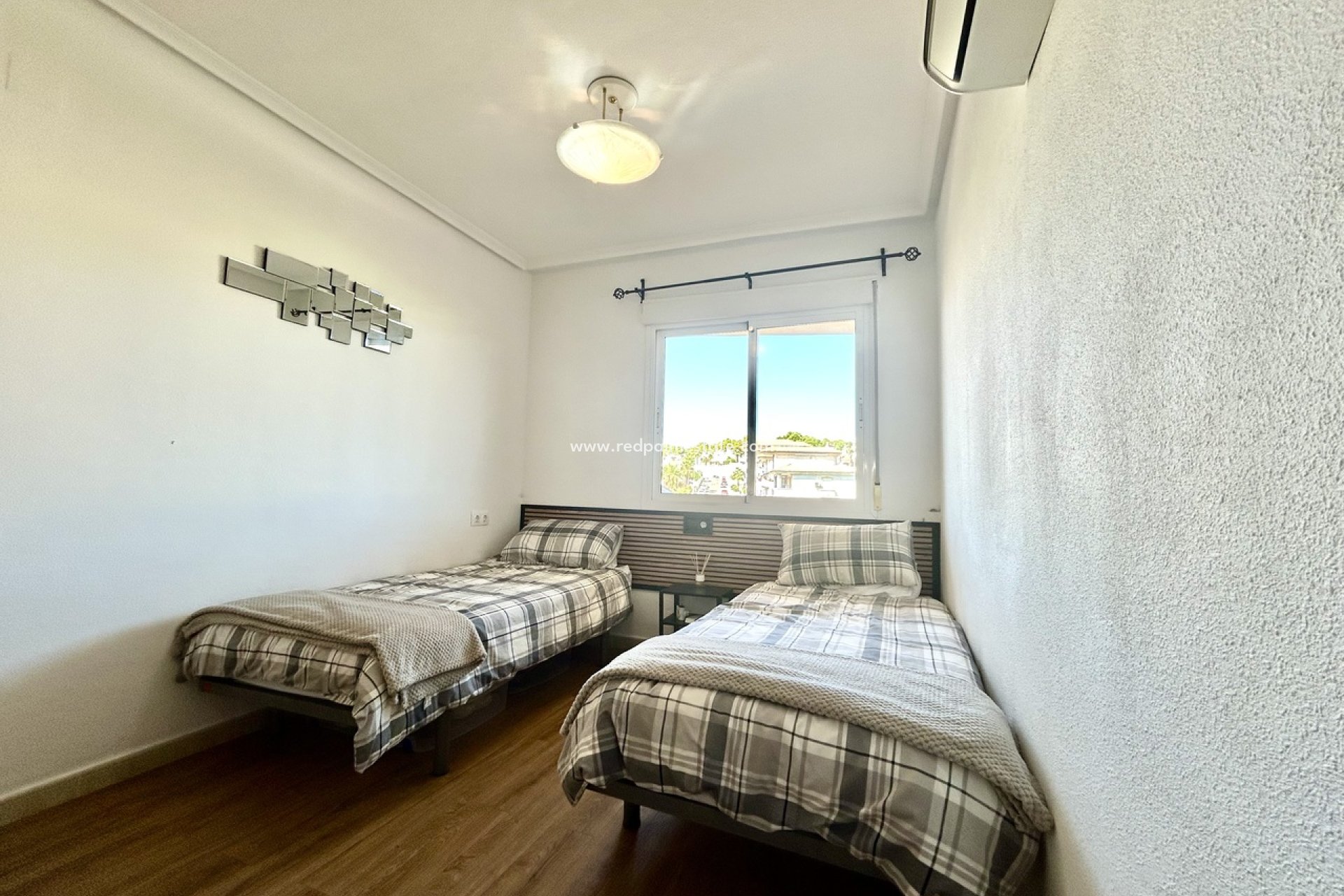 Revente - Appartement -
Orihuela Costa - Villamartín