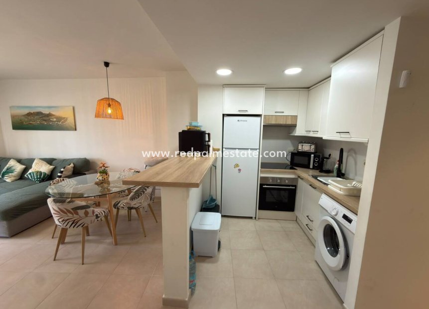 Revente - Appartement -
Orihuela Costa - Villamartín