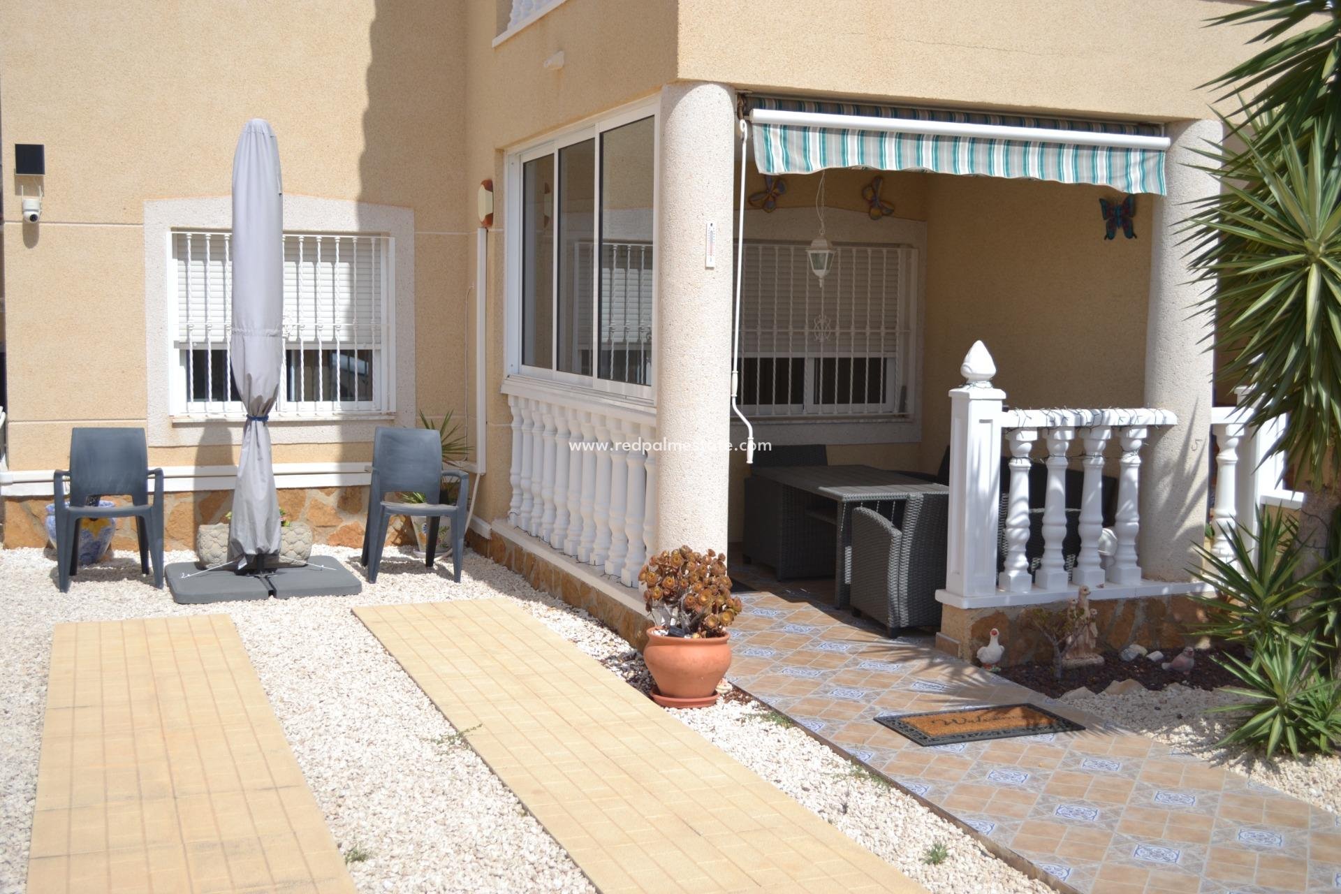 Revente - Appartement -
Orihuela Costa - Villamartín