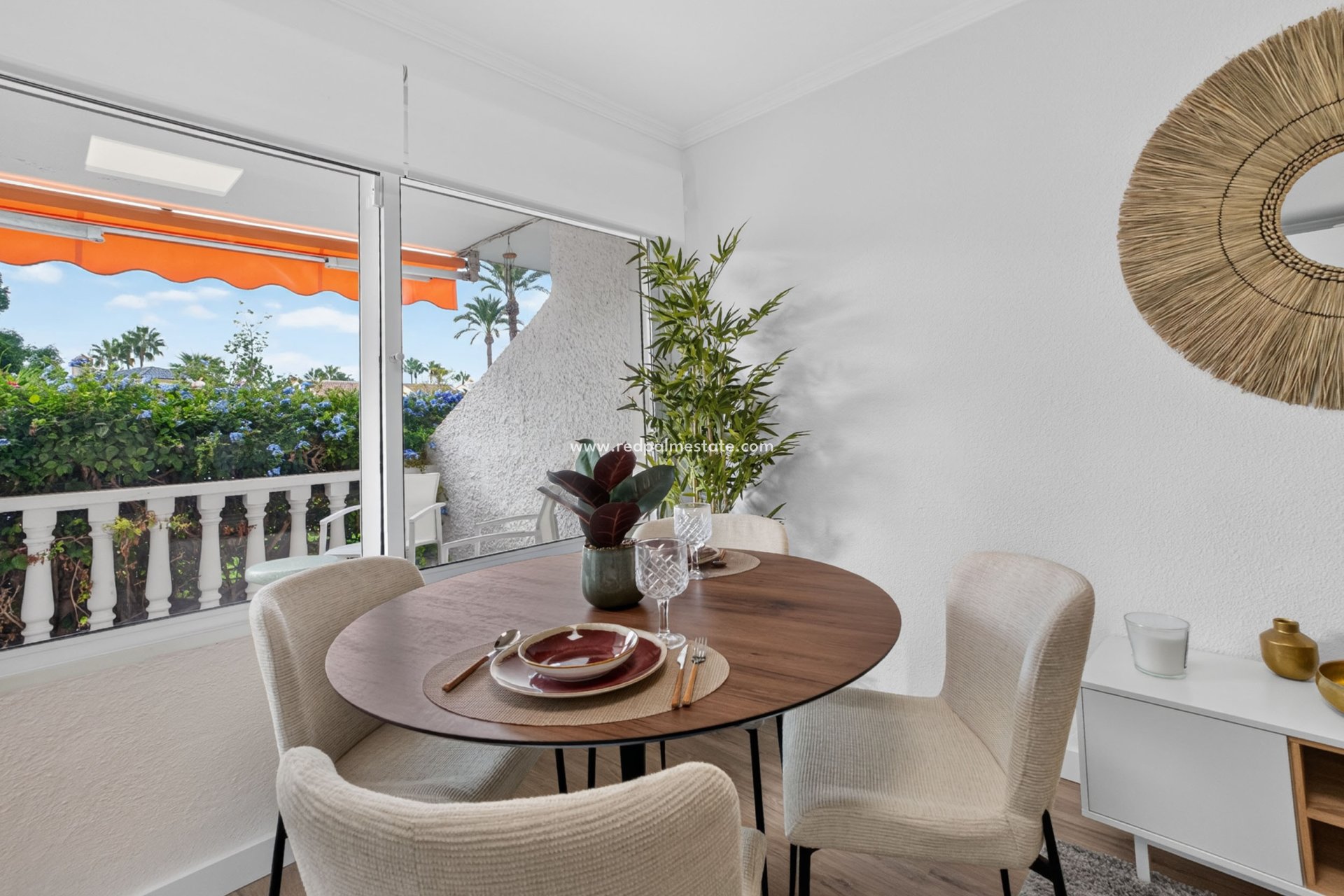 Revente - Appartement -
Orihuela Costa - Villamartín