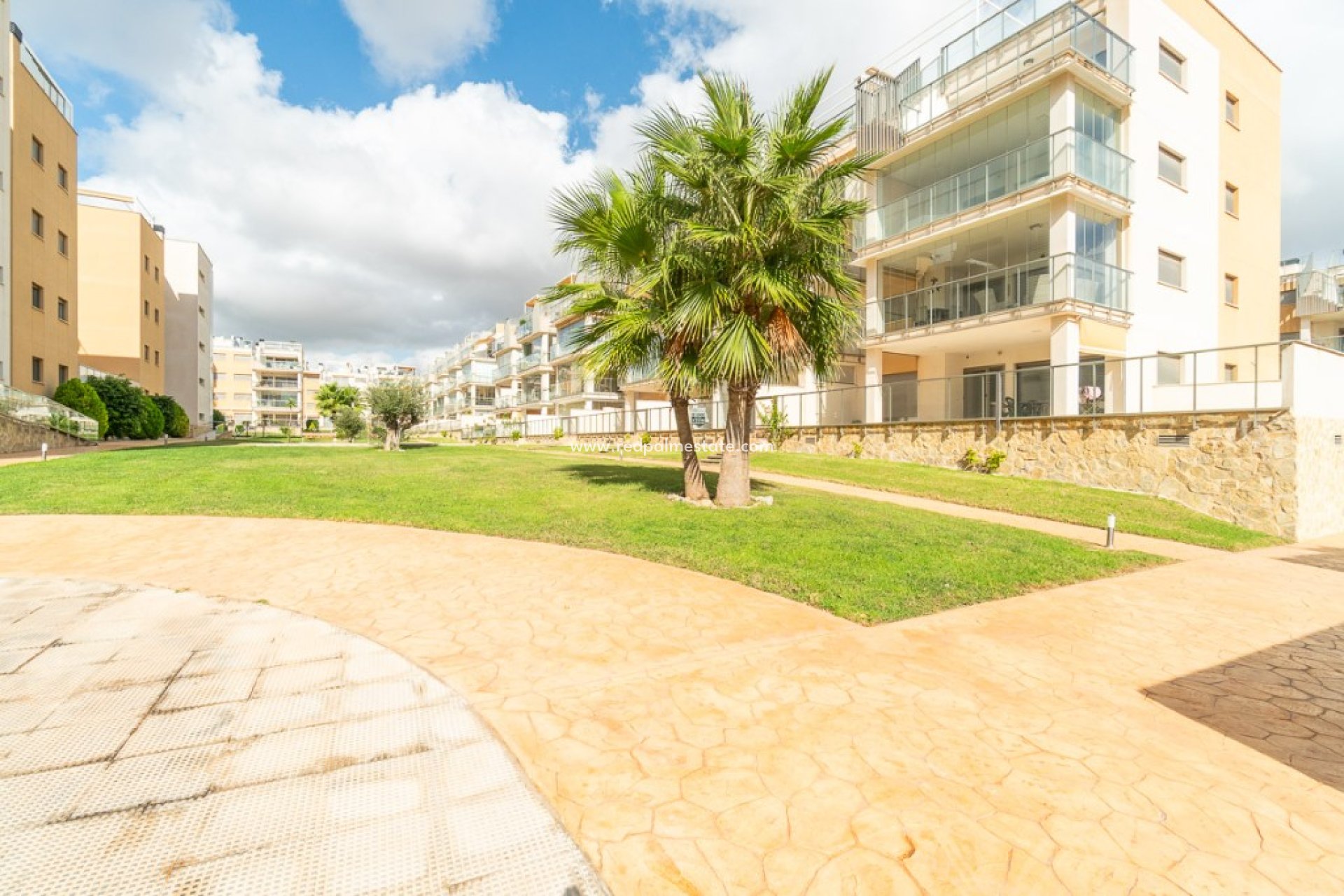 Revente - Appartement -
Orihuela Costa - Villamartín
