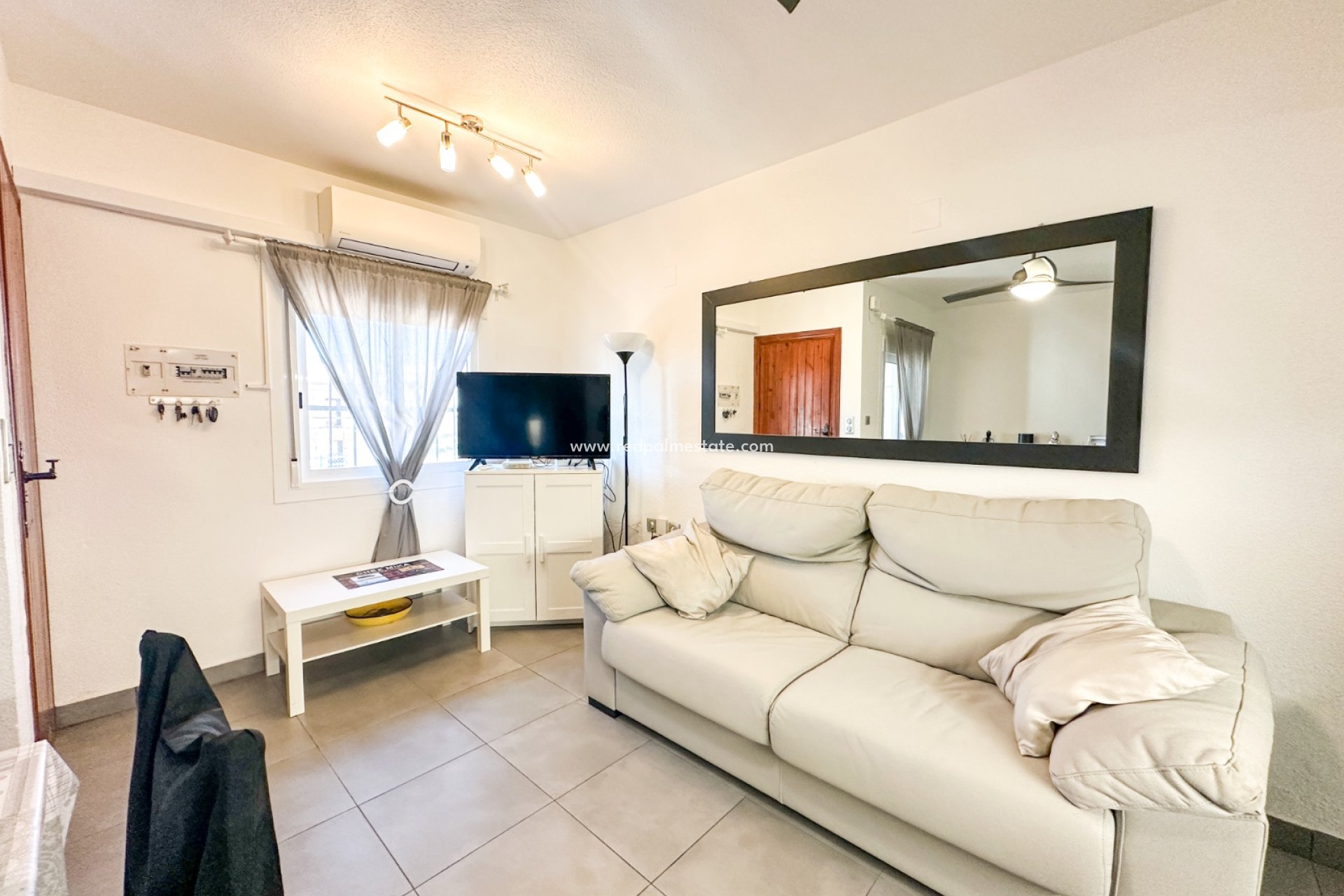Revente - Appartement -
Orihuela Costa - Villamartín