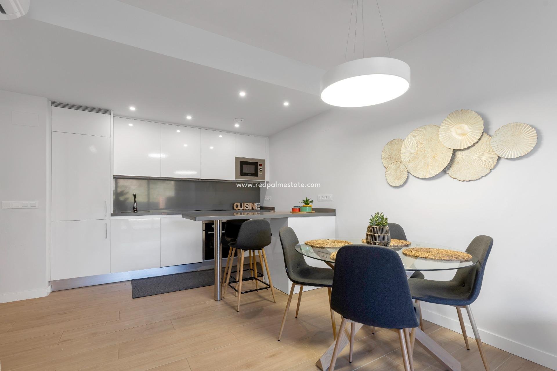 Revente - Appartement -
Orihuela Costa - Villamartín