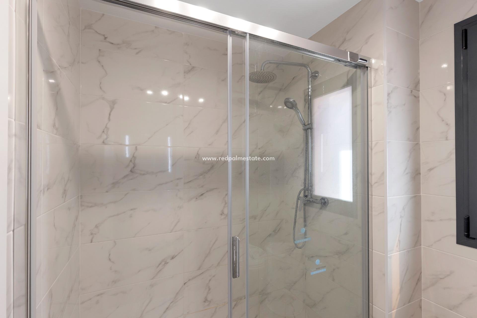 Revente - Appartement -
Orihuela Costa - Villamartín