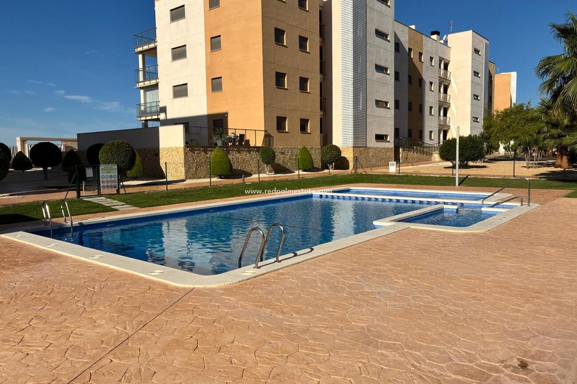 Revente - Appartement -
Orihuela Costa - Villamartín