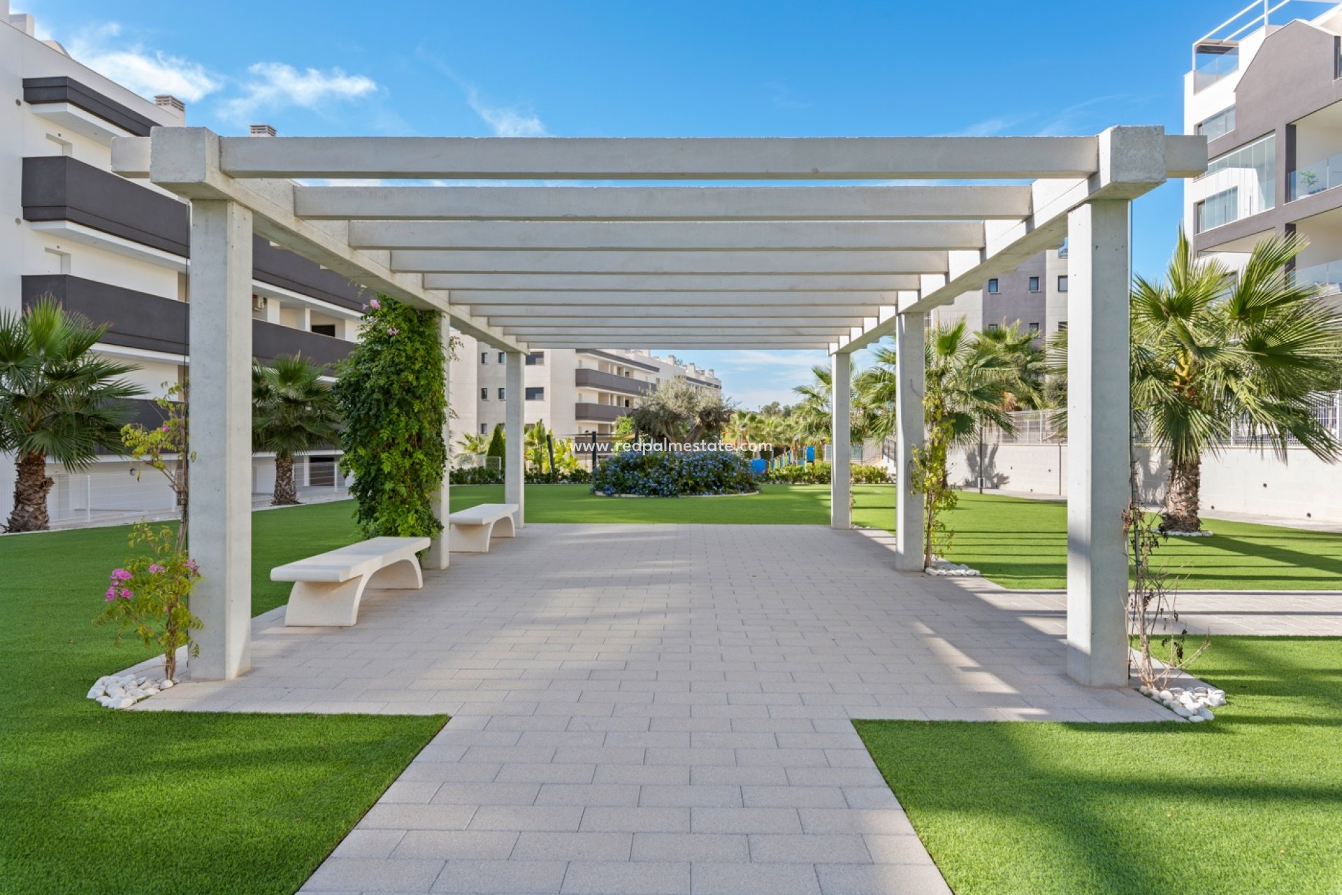 Revente - Appartement -
Orihuela Costa - Villamartín