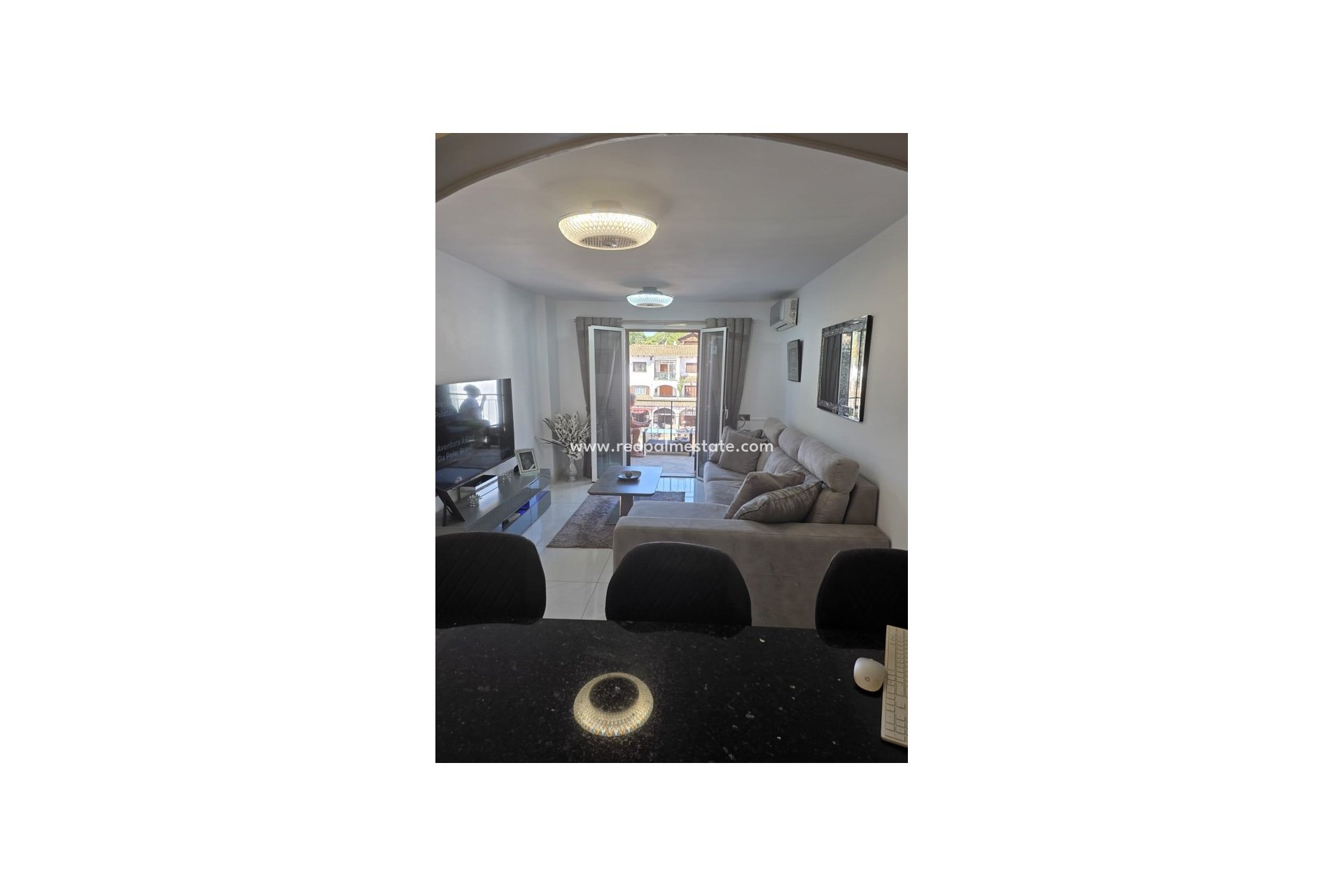 Revente - Appartement -
Orihuela Costa - Villamartín