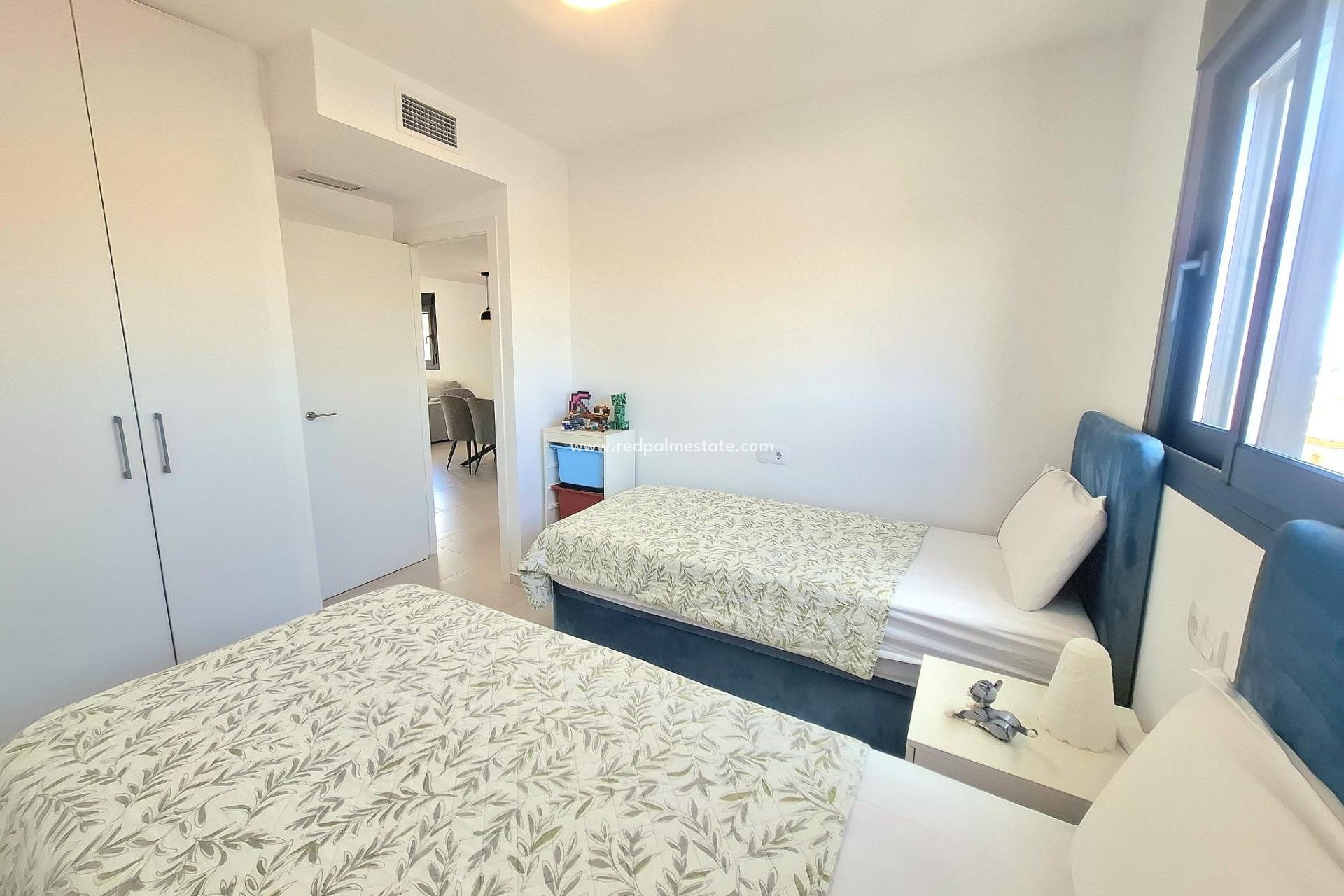 Revente - Appartement -
Orihuela Costa - Villamartín
