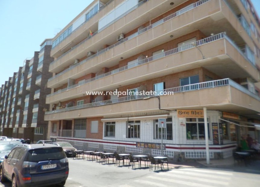 Revente - Appartement -
Orihuela Costa - Villamartín