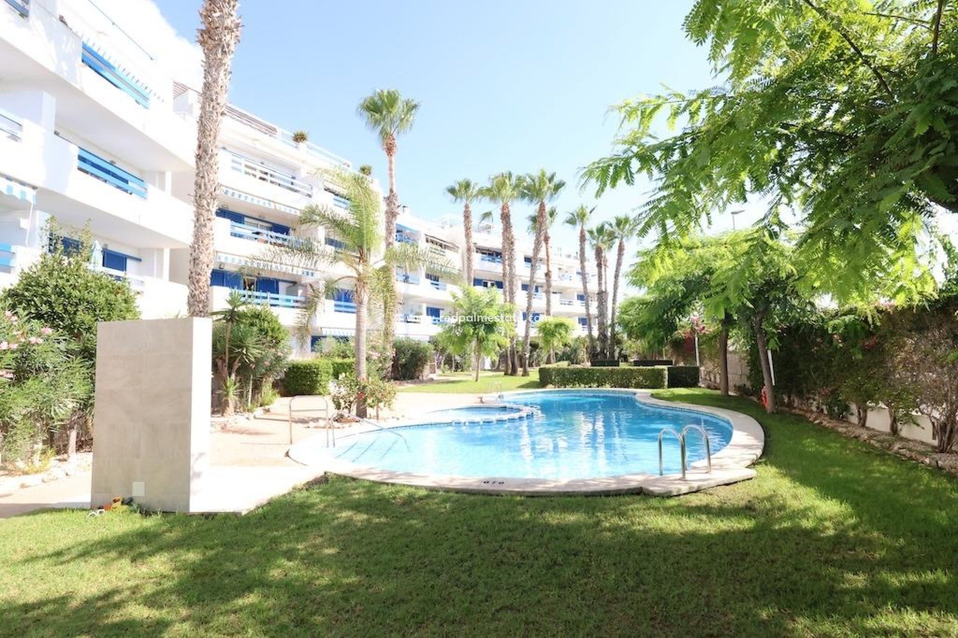 Revente - Appartement -
Orihuela Costa